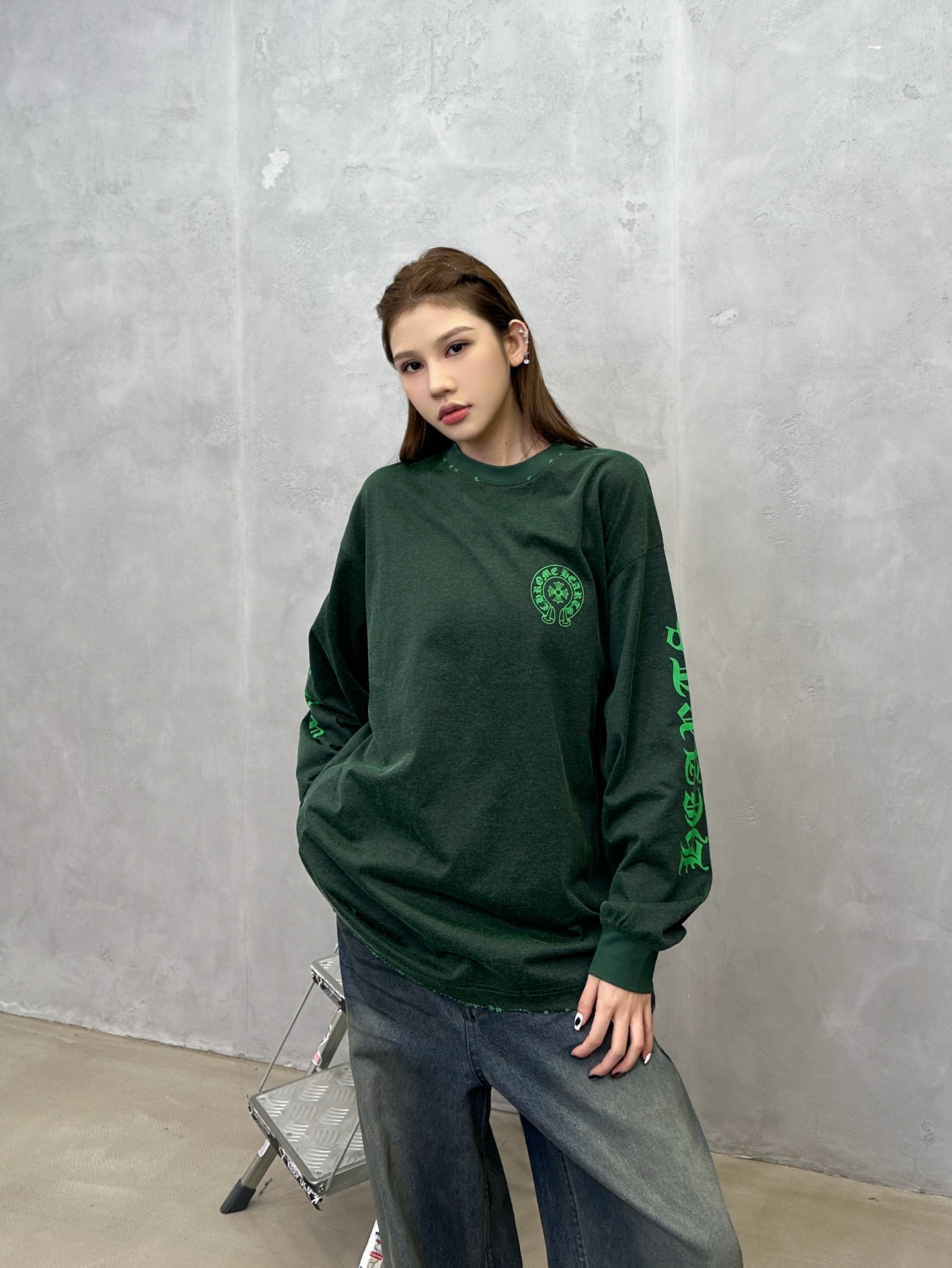 🌾克罗心 ｜ 新款长袖t，成衣洗水吊磨工艺加5处印花，特殊彩棉面料，男女同款，尺码sml