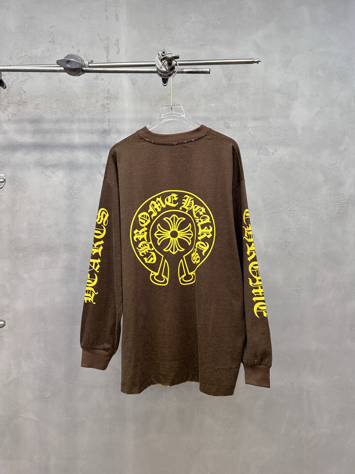 🌾克罗心 ｜ 新款长袖t，成衣洗水吊磨工艺加5处印花，特殊彩棉面料，男女同款，尺码sml