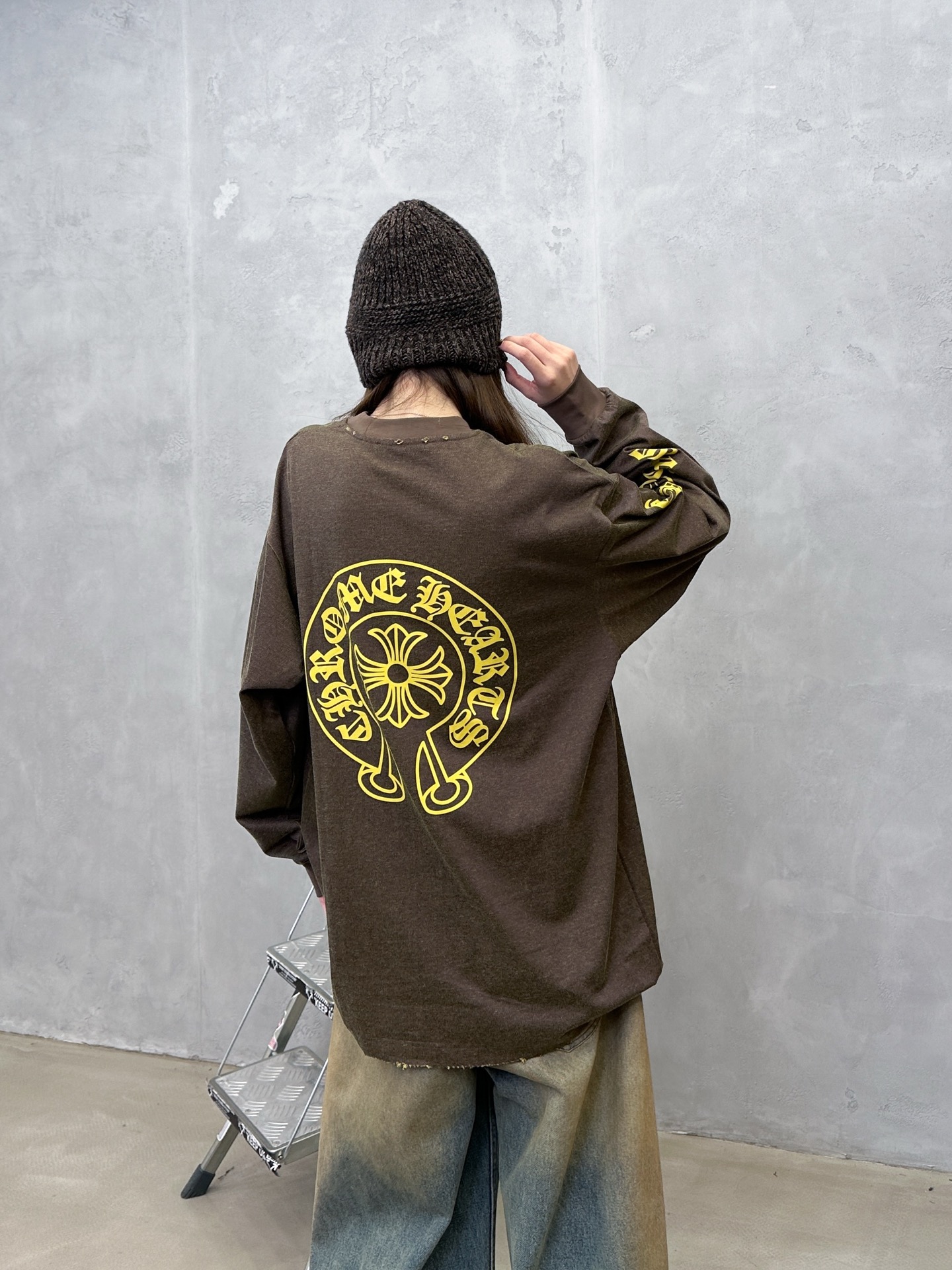 🌾克罗心 ｜ 新款长袖t，成衣洗水吊磨工艺加5处印花，特殊彩棉面料，男女同款，尺码sml