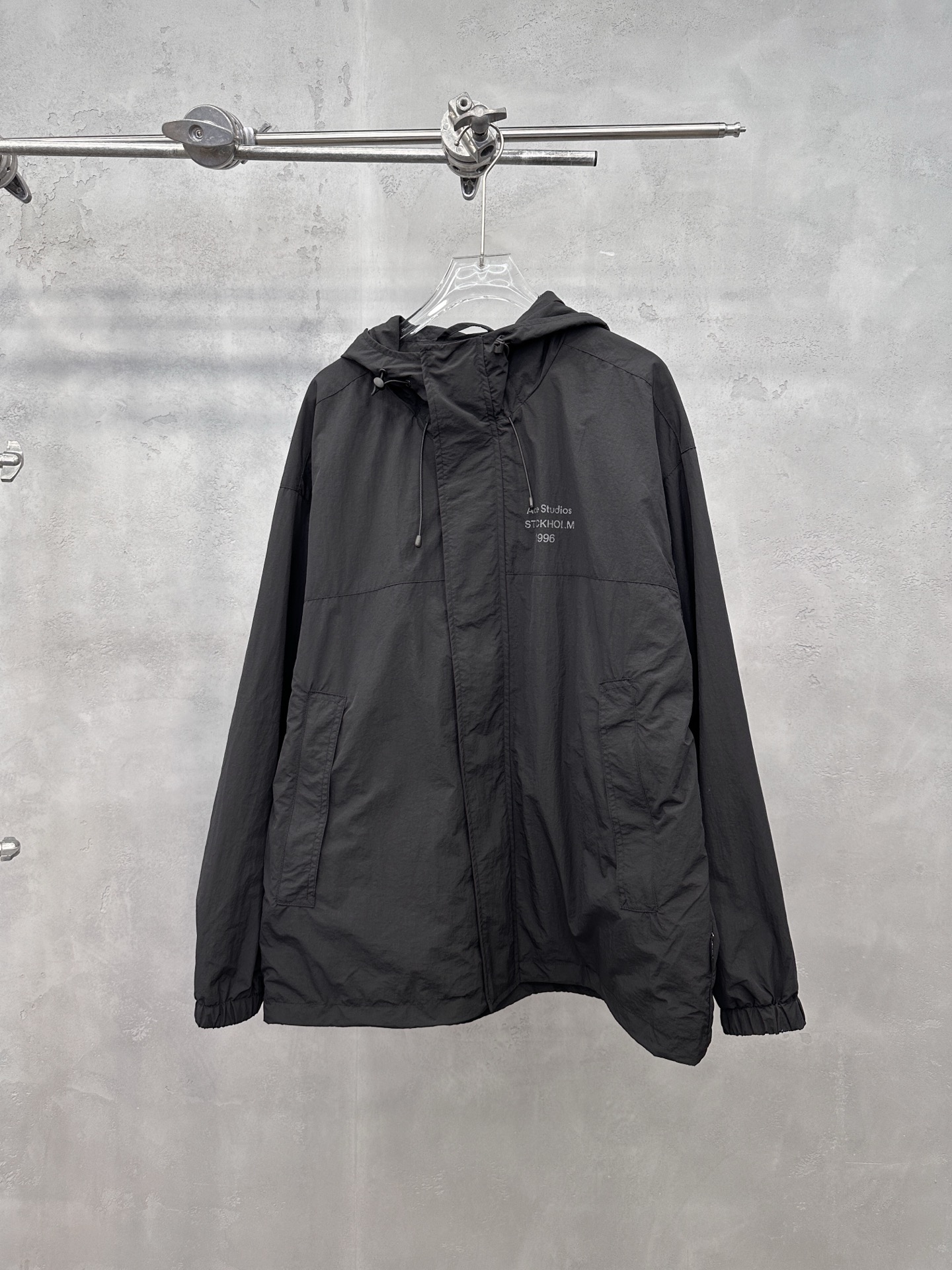 🌾Acne ｜ 新款休闲风衣，成衣洗水加经典印花标，双层做工，内里全棉色织格纹面料，休闲时尚，男女同款，