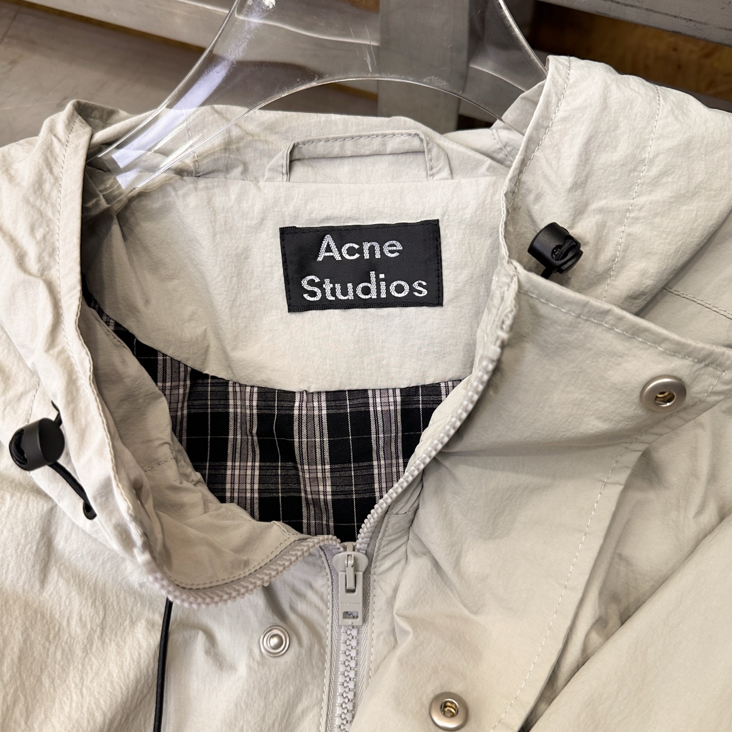 🌾Acne ｜ 新款休闲风衣，成衣洗水加经典印花标，双层做工，内里全棉色织格纹面料，休闲时尚，男女同款，