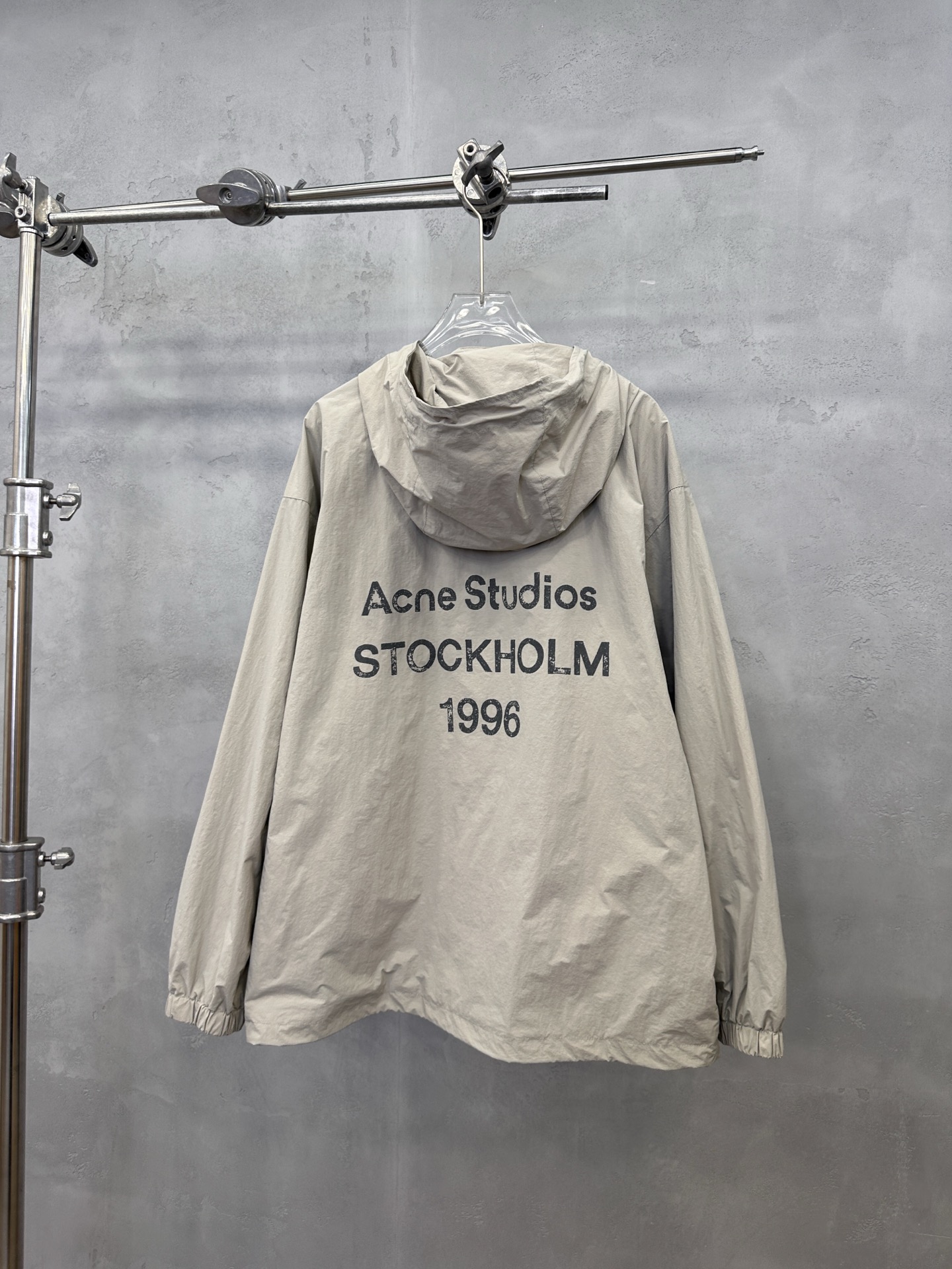 🌾Acne ｜ 新款休闲风衣，成衣洗水加经典印花标，双层做工，内里全棉色织格纹面料，休闲时尚，男女同款，