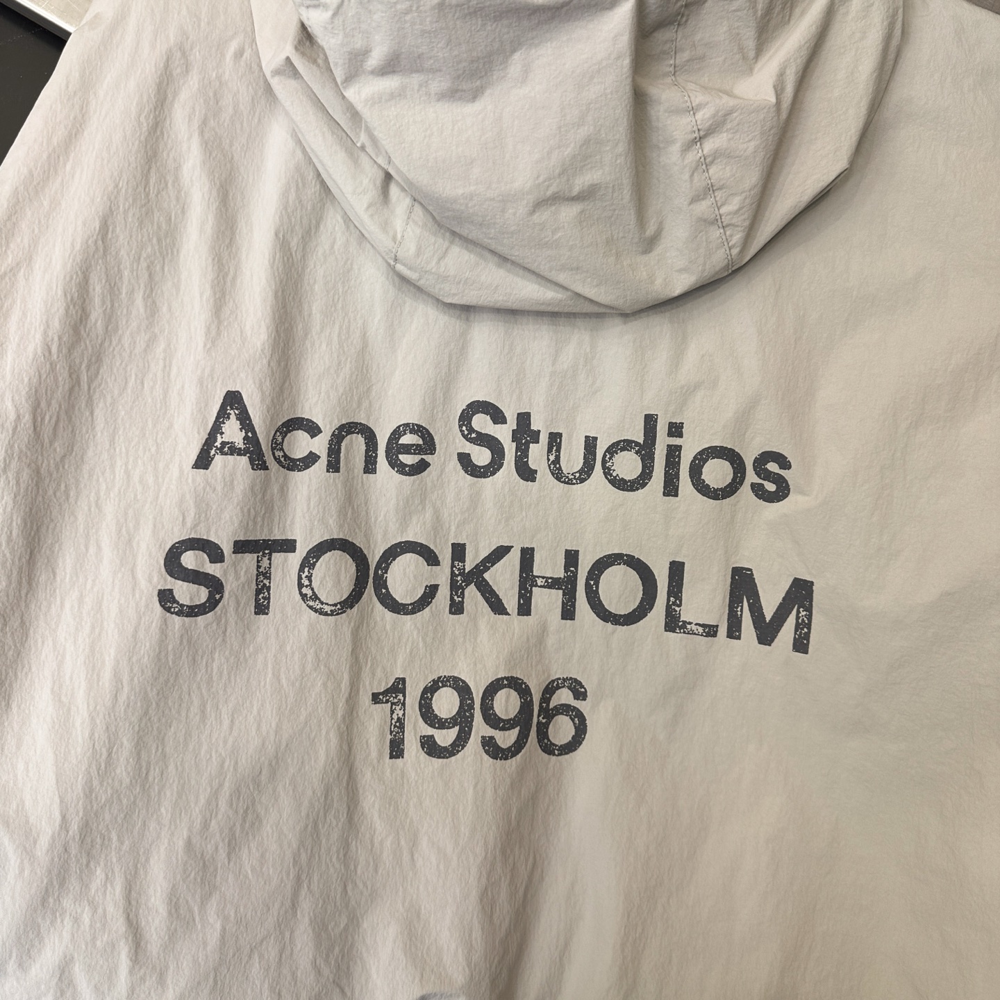 🌾Acne ｜ 新款休闲风衣，成衣洗水加经典印花标，双层做工，内里全棉色织格纹面料，休闲时尚，男女同款，