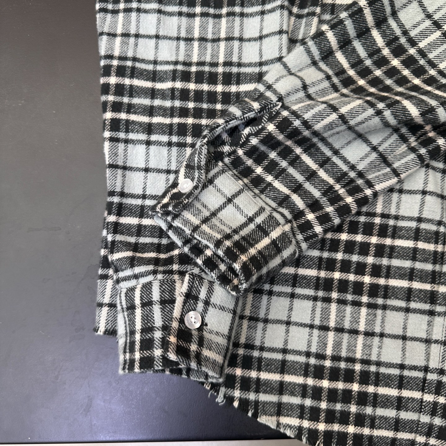 🌾Acne ｜ 新款休闲衬衣，成衣洗水前后印花工艺加全棉色织格纹面料，男女同款，尺码sml