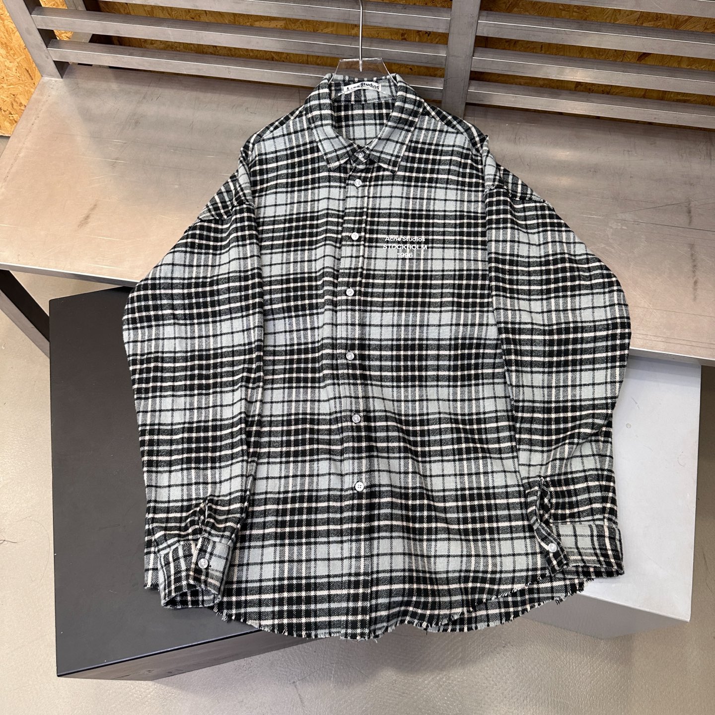 🌾Acne ｜ 新款休闲衬衣，成衣洗水前后印花工艺加全棉色织格纹面料，男女同款，尺码sml