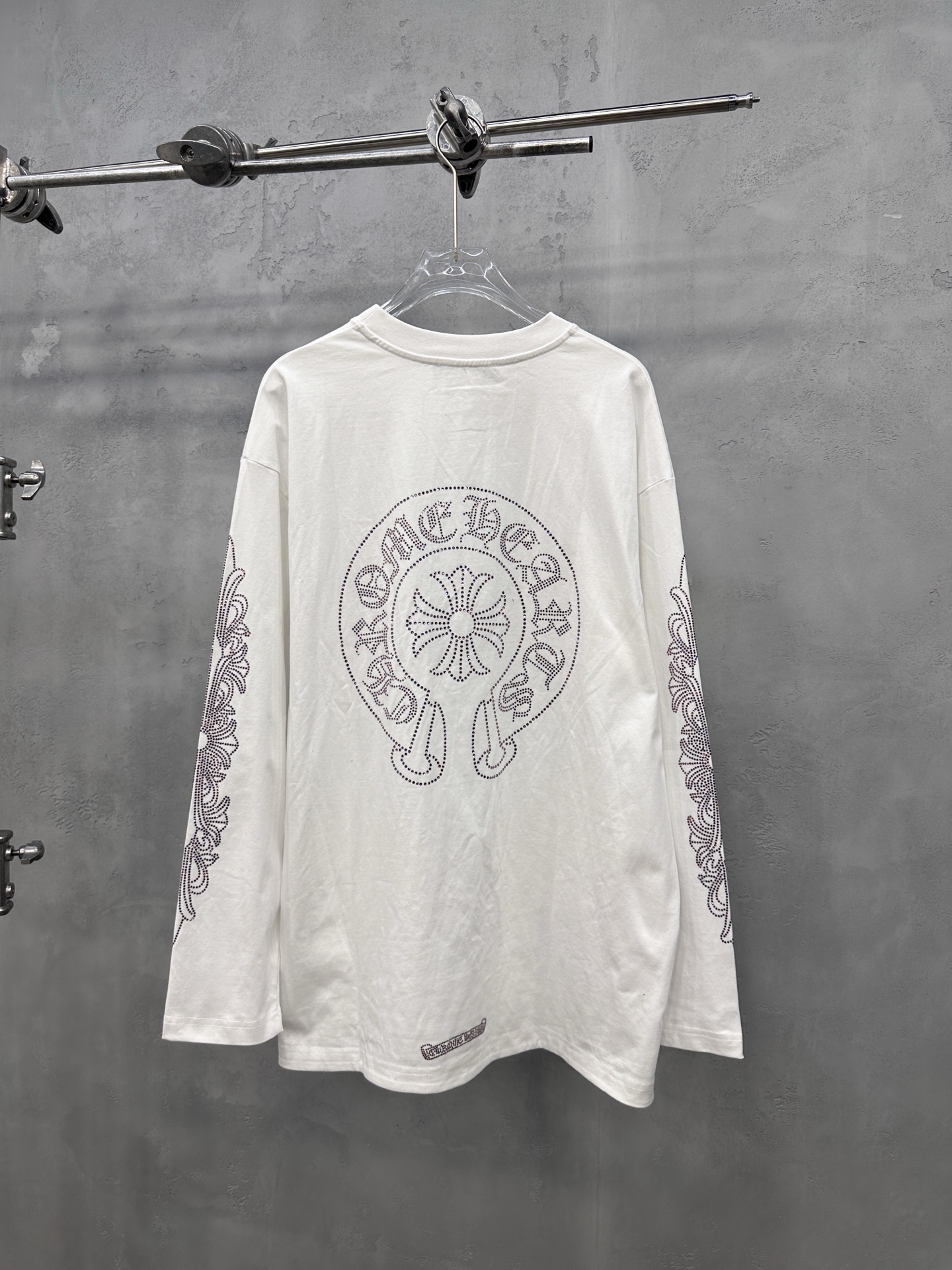 🌾克罗心 ｜ 新款长袖t，成衣洗水加5处烫钻工艺，休闲时尚，尺码sml