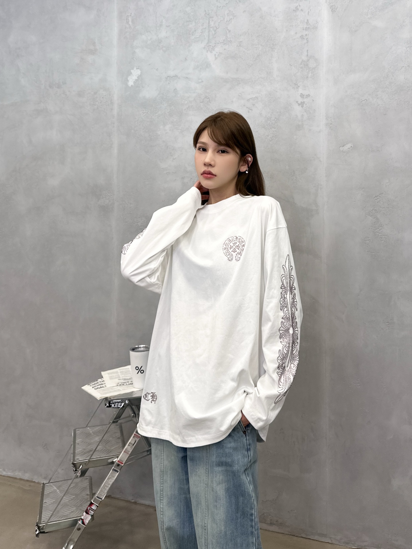 🌾克罗心 ｜ 新款长袖t，成衣洗水加5处烫钻工艺，休闲时尚，尺码sml