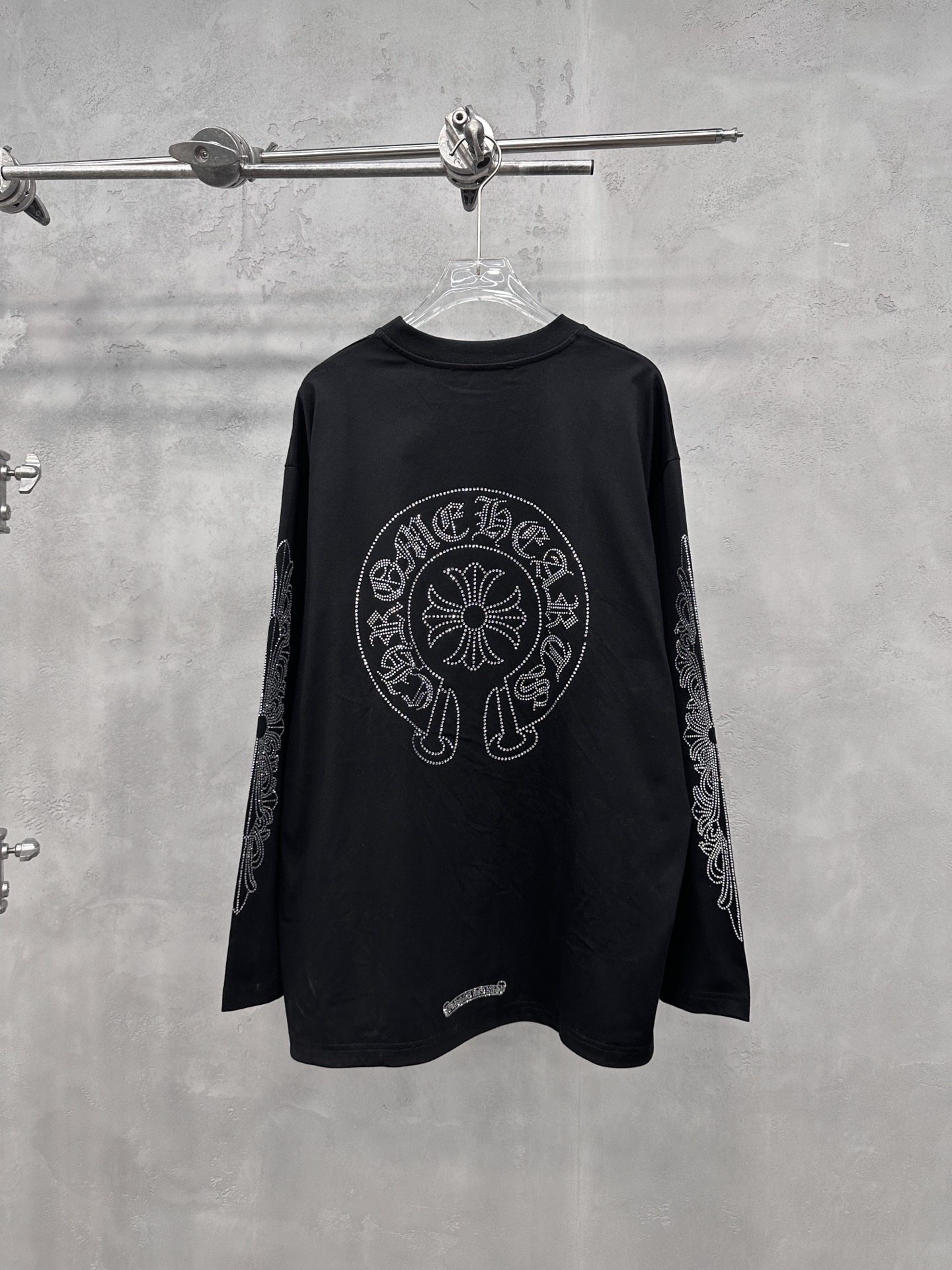 🌾克罗心 ｜ 新款长袖t，成衣洗水加5处烫钻工艺，休闲时尚，尺码sml