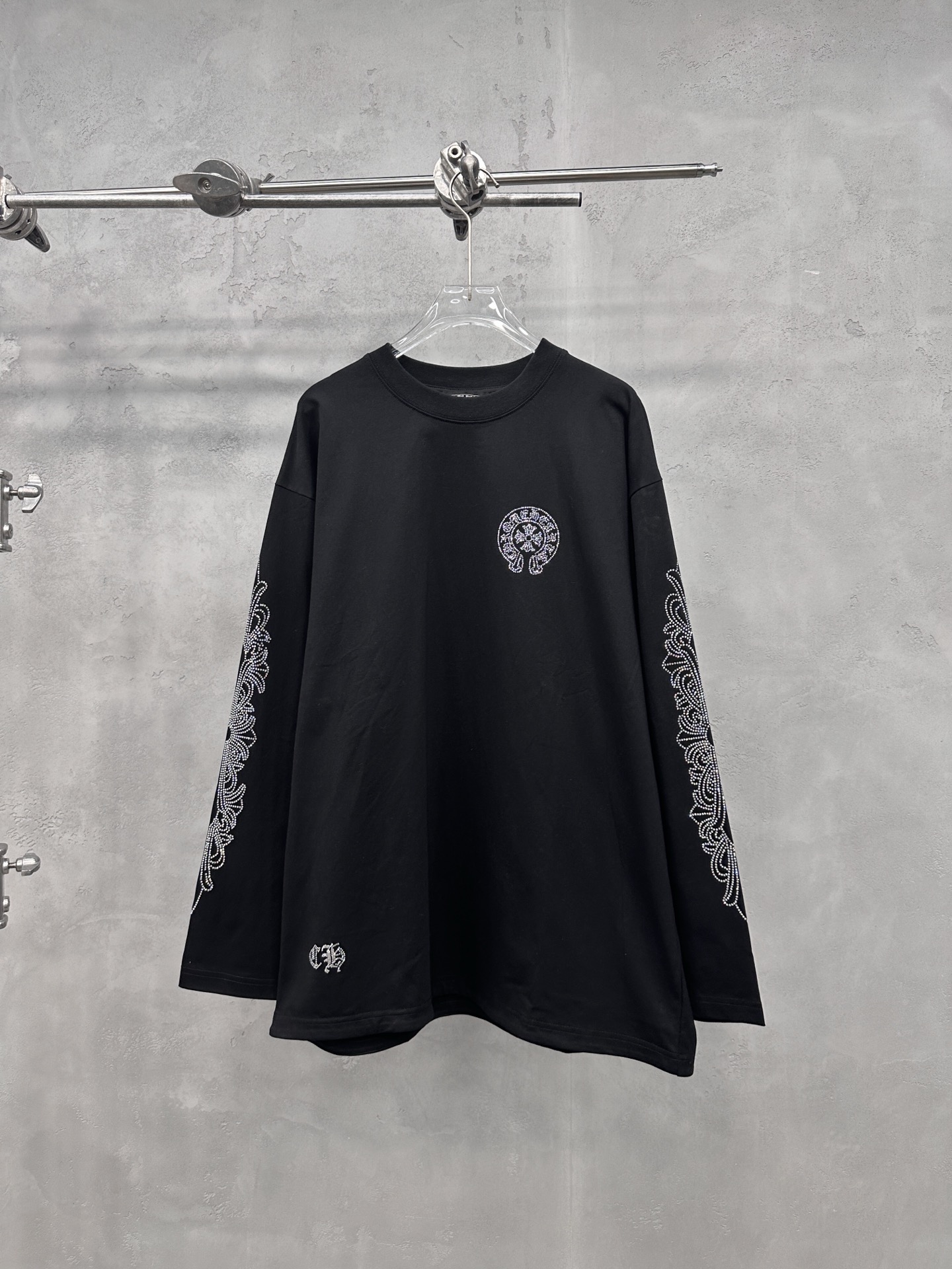 🌾克罗心 ｜ 新款长袖t，成衣洗水加5处烫钻工艺，休闲时尚，尺码sml