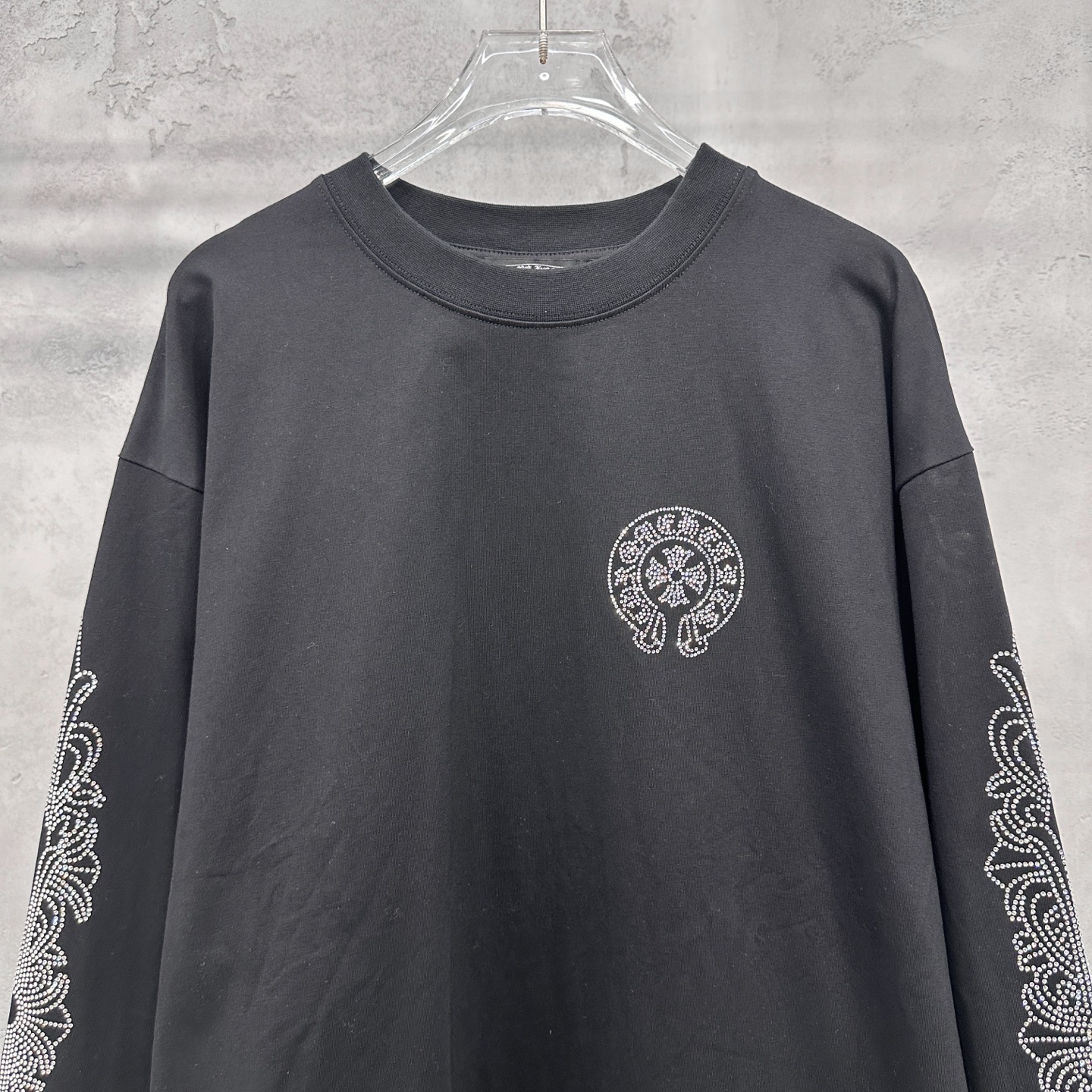 🌾克罗心 ｜ 新款长袖t，成衣洗水加5处烫钻工艺，休闲时尚，尺码sml