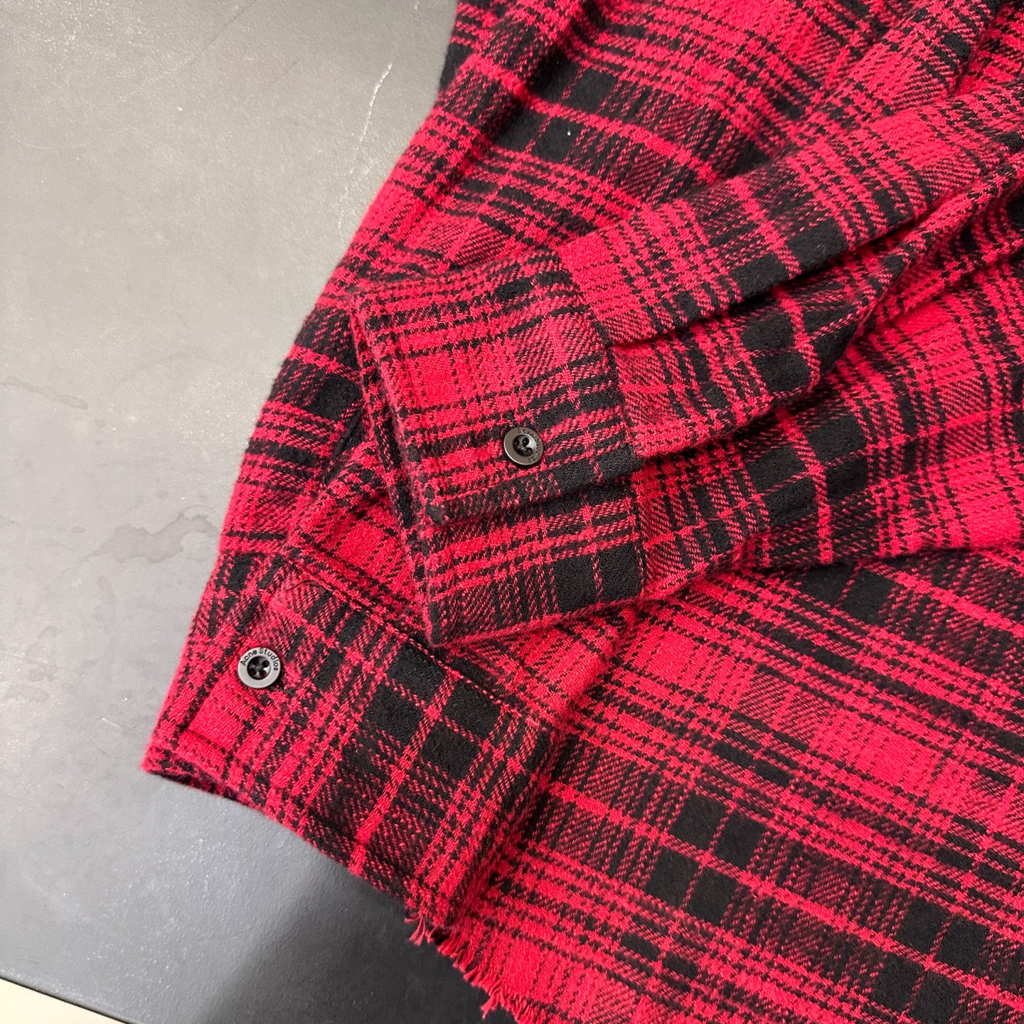 🌾Acne ｜ 新款休闲衬衣，成衣洗水前后印花工艺加全棉色织格纹面料，男女同款，尺码sml