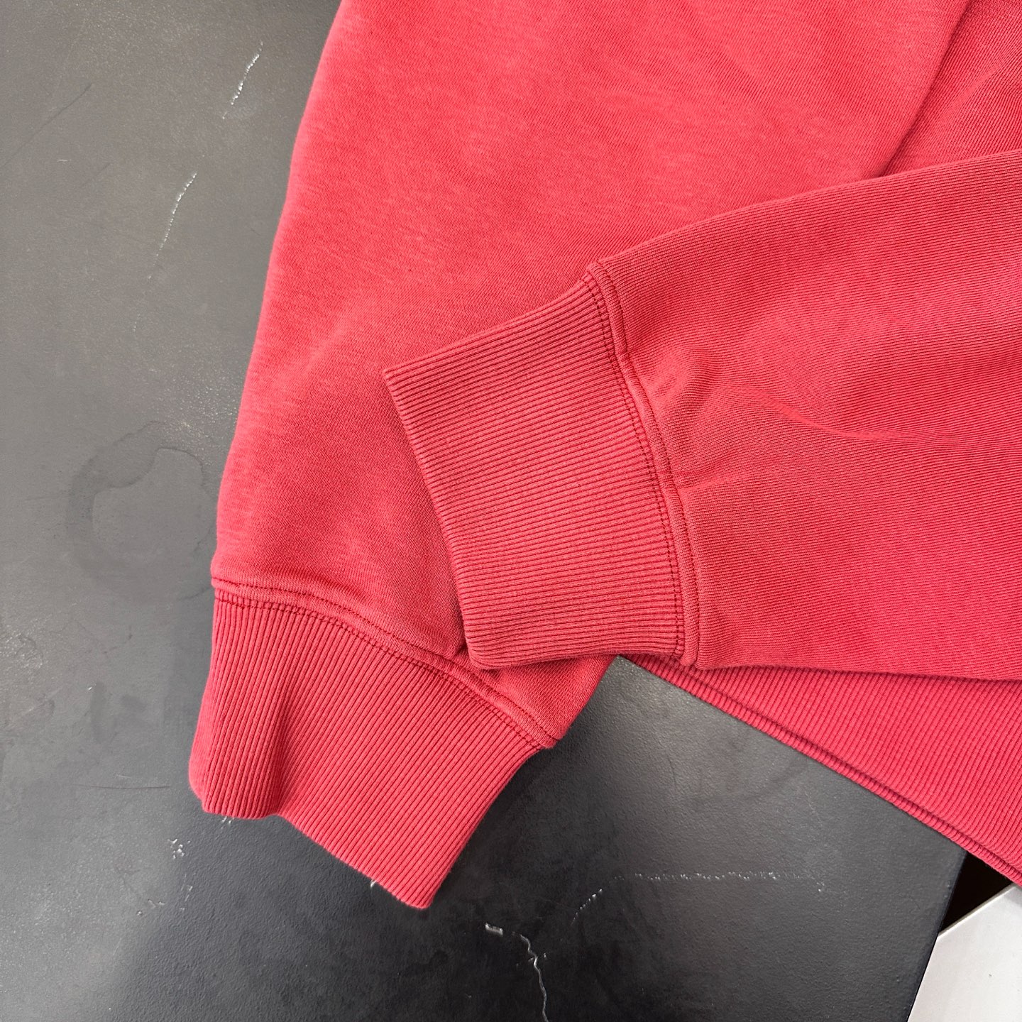 🌾克罗心 ｜ 新款圆领卫衣，成衣洗水喷色吊磨工艺加烫钻，男女同款，尺码sml