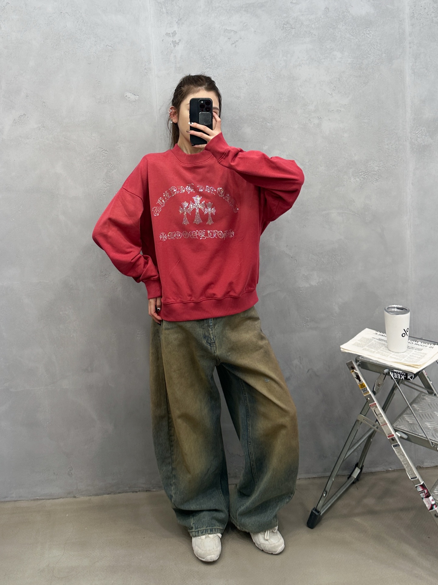 🌾克罗心 ｜ 新款圆领卫衣，成衣洗水喷色吊磨工艺加烫钻，男女同款，尺码sml