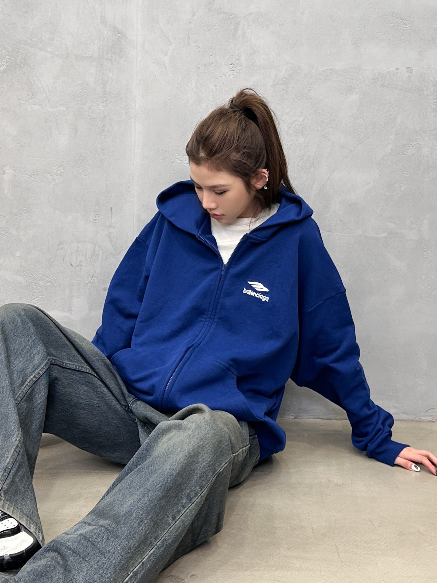 🌾巴黎 ｜ 新款卫衣开衫，成衣洗水刺绣工艺，男女同款，尺码sml