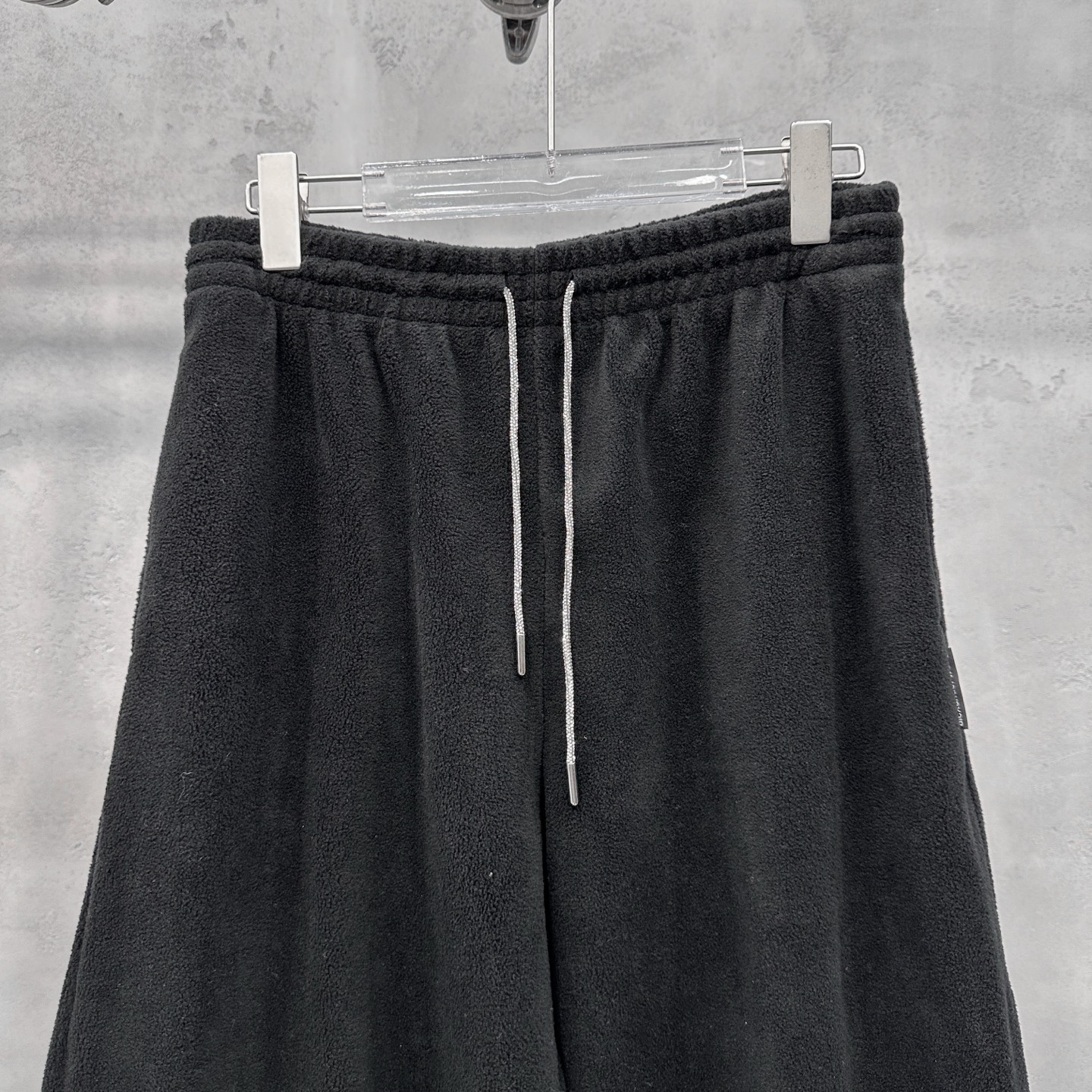 大王 ｜ 新款休闲裤，经典全钻抽绳，进口高密保暖摇粒绒面料，休闲时尚，尺码sml