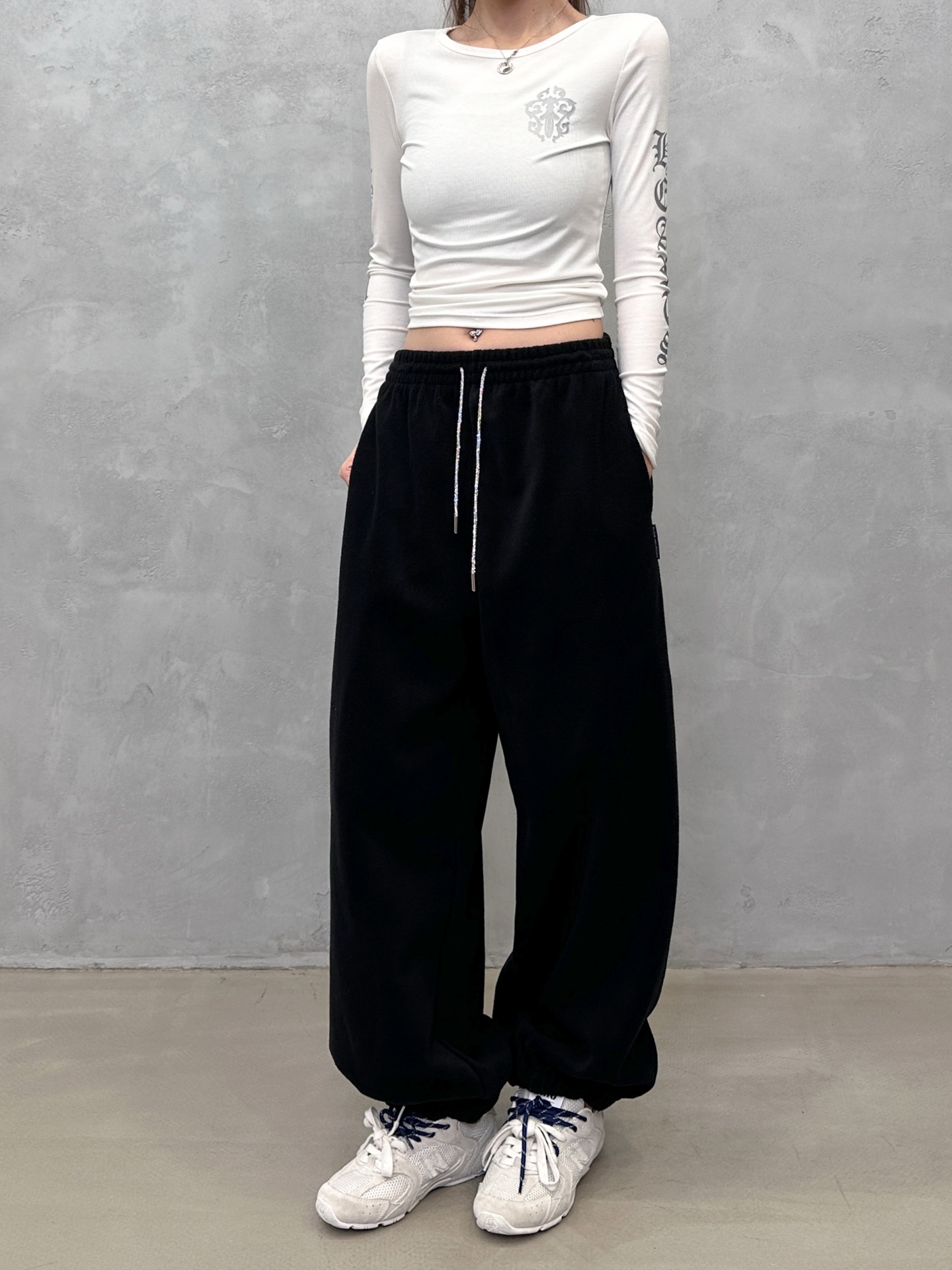 大王 ｜ 新款休闲裤，经典全钻抽绳，进口高密保暖摇粒绒面料，休闲时尚，尺码sml