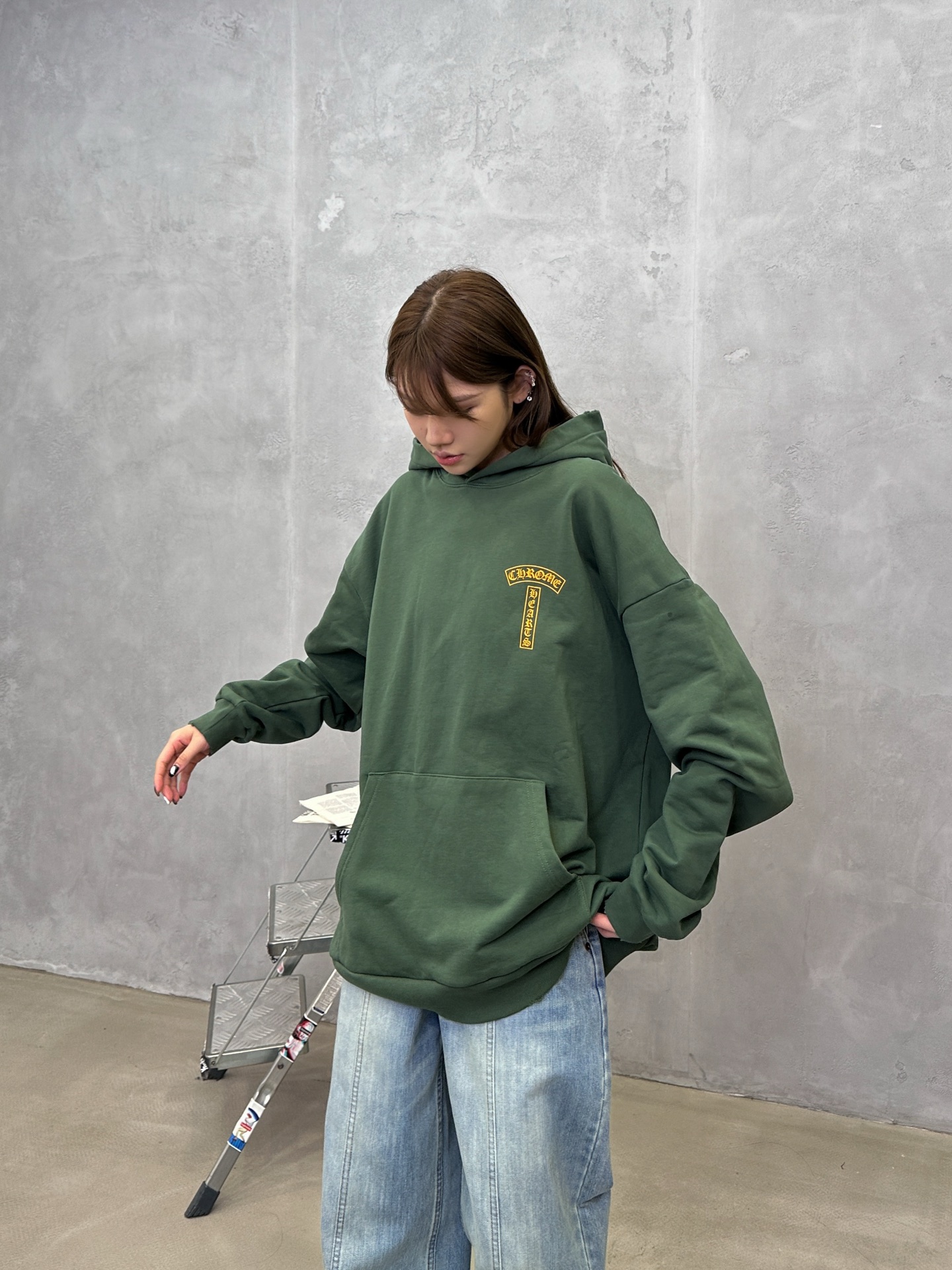 克罗心 ｜ 新款连帽卫衣，成衣洗水炒色喷色吊磨工艺加前后印花，男女同款，尺码sml