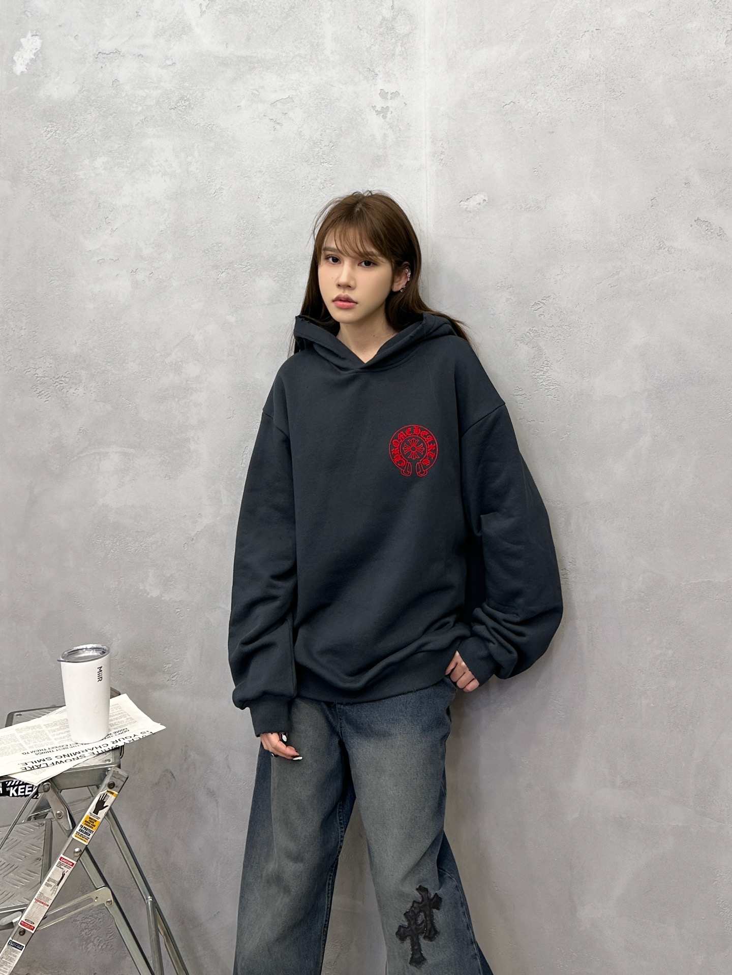 克罗心 ｜ 新款连帽卫衣，成衣洗水吊磨工艺加多处高密细植绒印花，男女同款，尺码sml