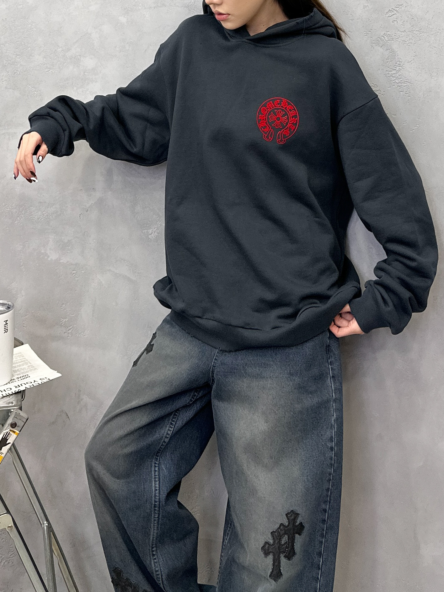 克罗心 ｜ 新款连帽卫衣，成衣洗水吊磨工艺加多处高密细植绒印花，男女同款，尺码sml