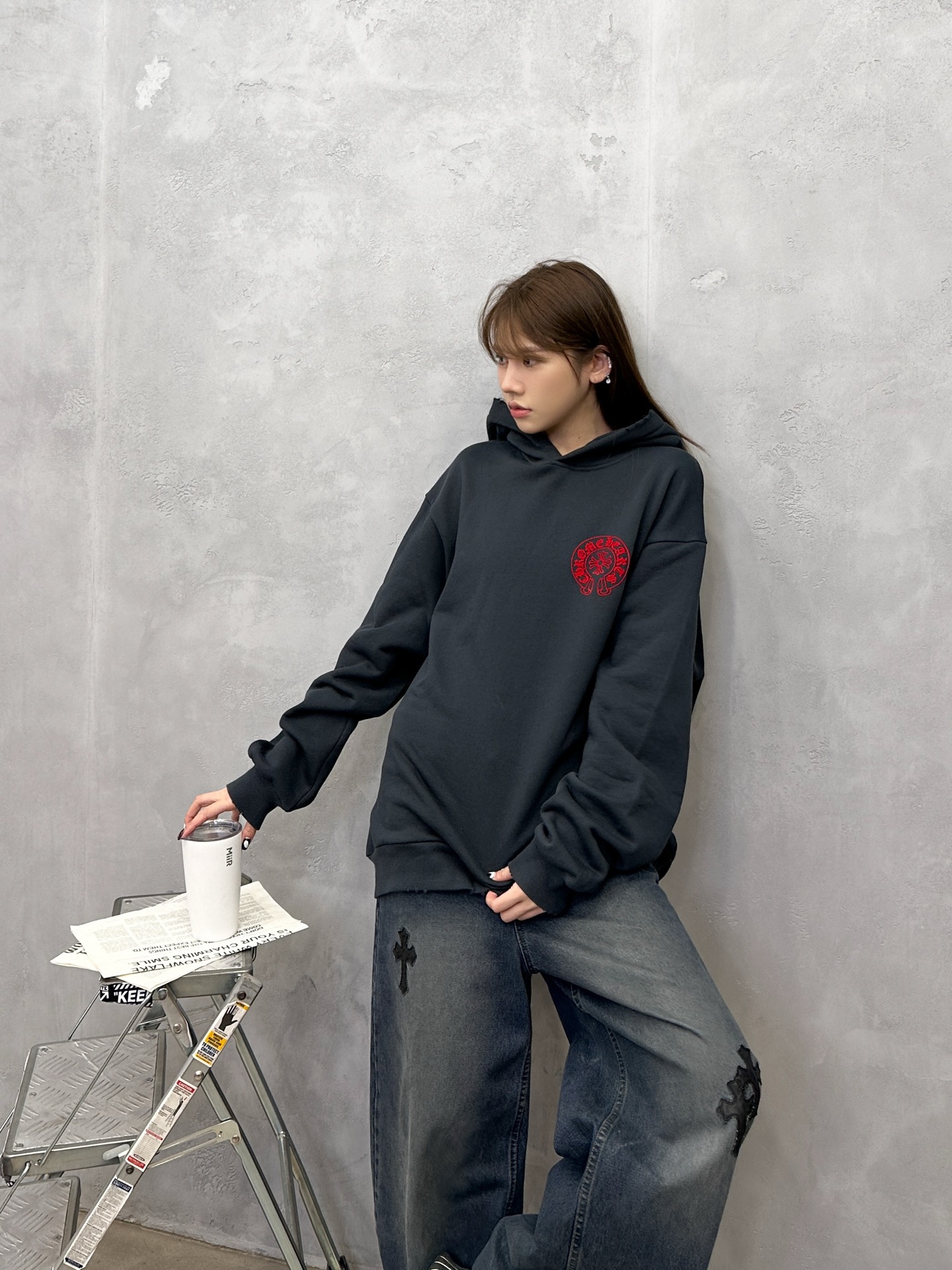 克罗心 ｜ 新款连帽卫衣，成衣洗水吊磨工艺加多处高密细植绒印花，男女同款，尺码sml