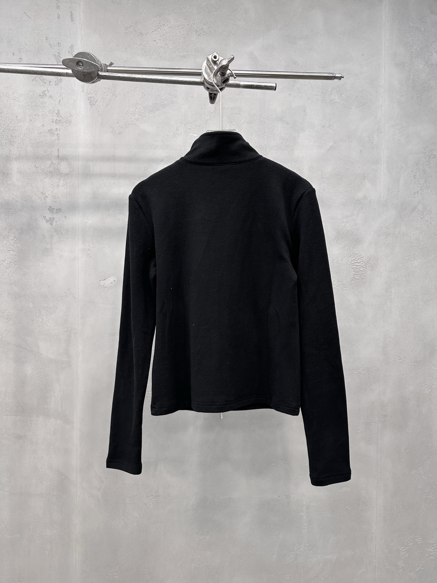 miu ｜ 新款保暖开衫，经典刺绣标，科技保暖面料，休闲时尚，尺码sml