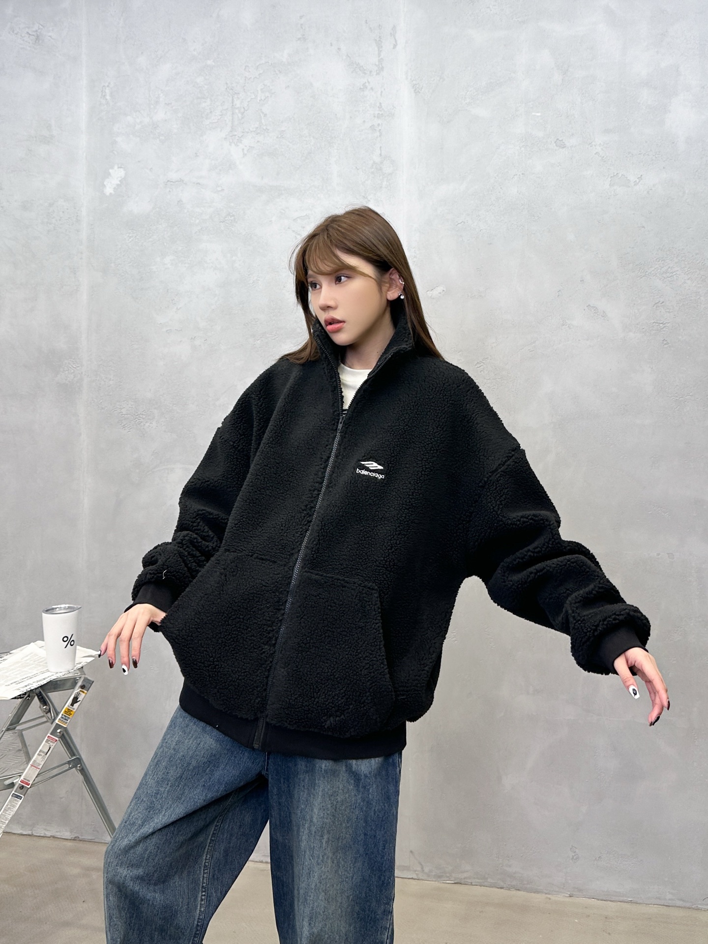 巴黎 ｜ 新款休闲外套，经典刺绣标，加厚保暖摇粒绒面料，时尚休闲，男女同款，尺码sml