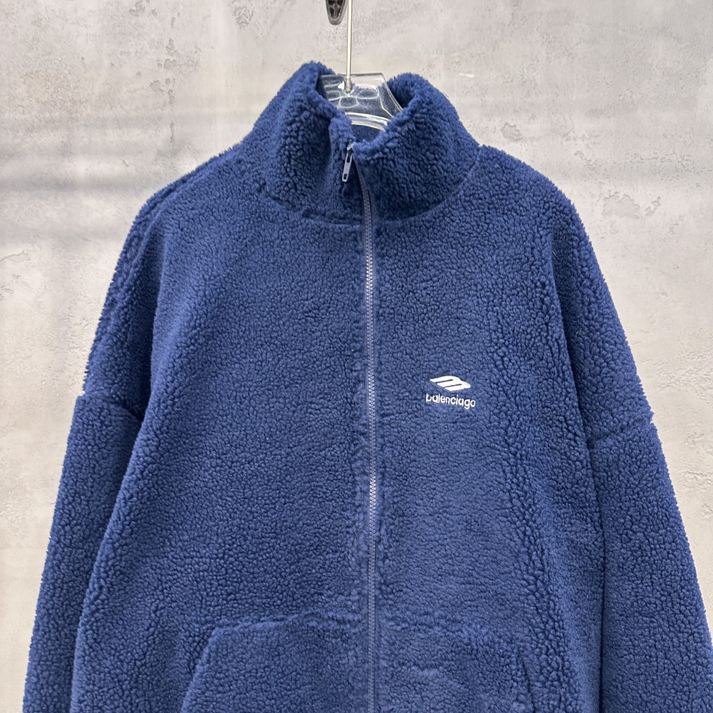 巴黎 ｜ 新款休闲外套，经典刺绣标，加厚保暖摇粒绒面料，时尚休闲，男女同款，尺码sml