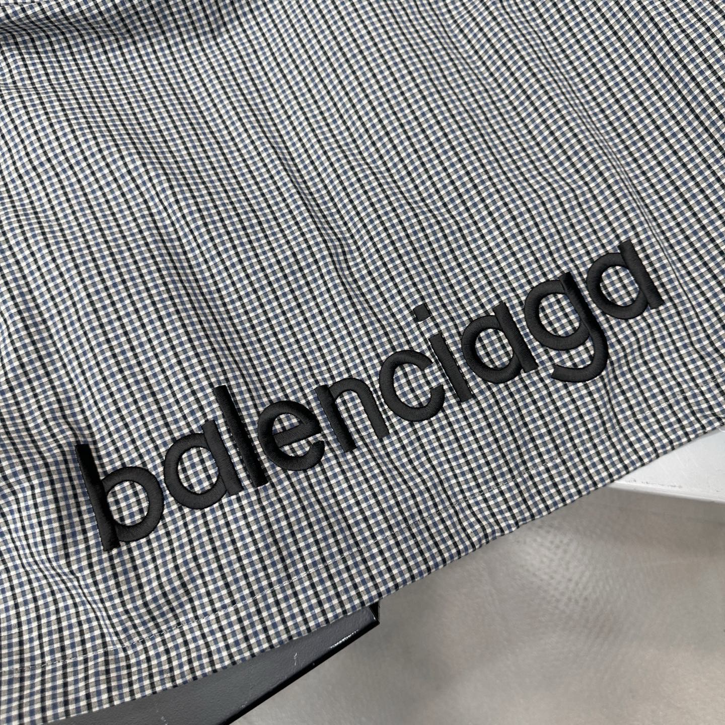 巴黎 ｜ 新款休闲外套，品牌定织棉麻色织格子面料，前后经典刺绣标，双层结构休闲款式，男女同款，尺码sml