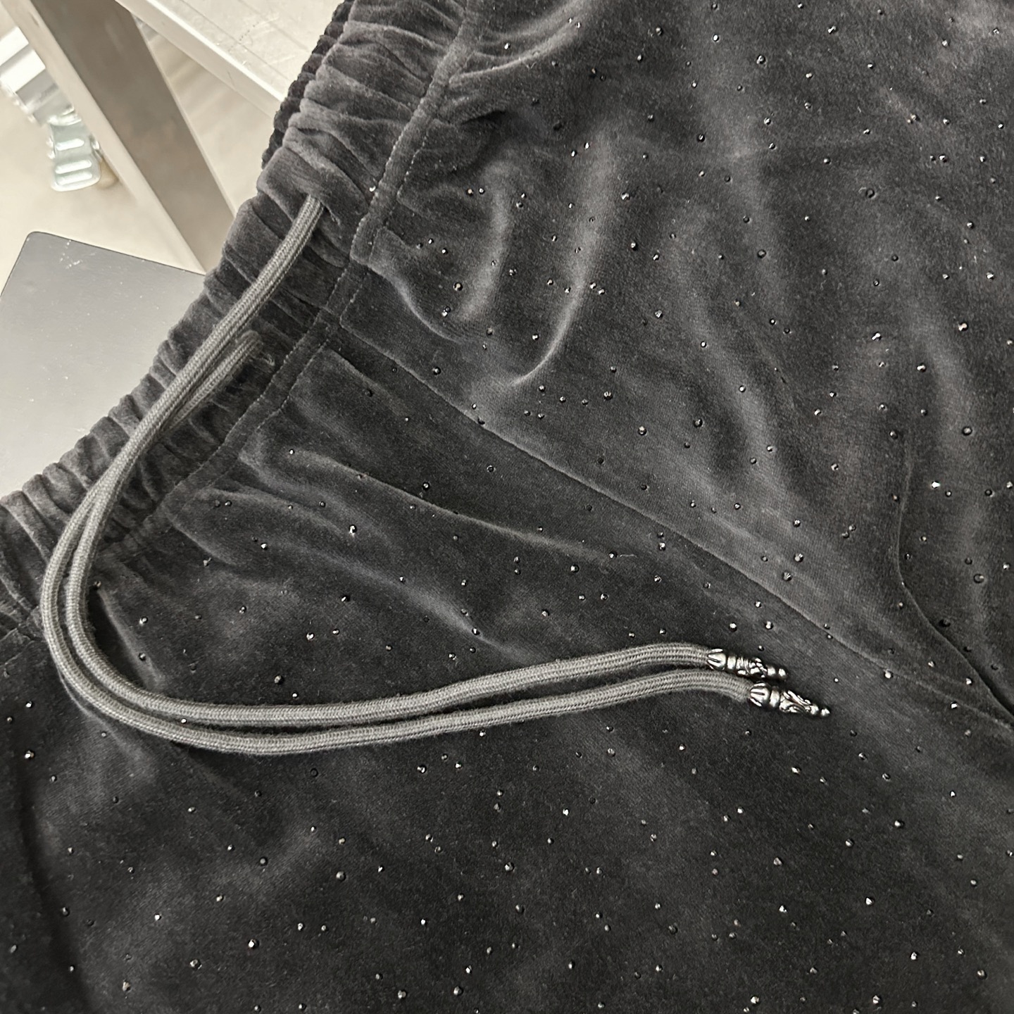 克罗心 ｜ 新款休闲裤，成衣洗水烫钻工艺，进口蜡染丝绒面料，休闲时尚，尺码sml