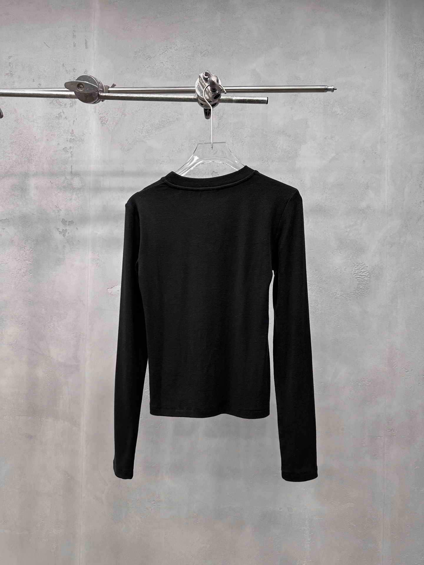 巴黎 ｜ 新款长袖打底，经典刺绣标，保暖棉面料，休闲时尚，尺码sml