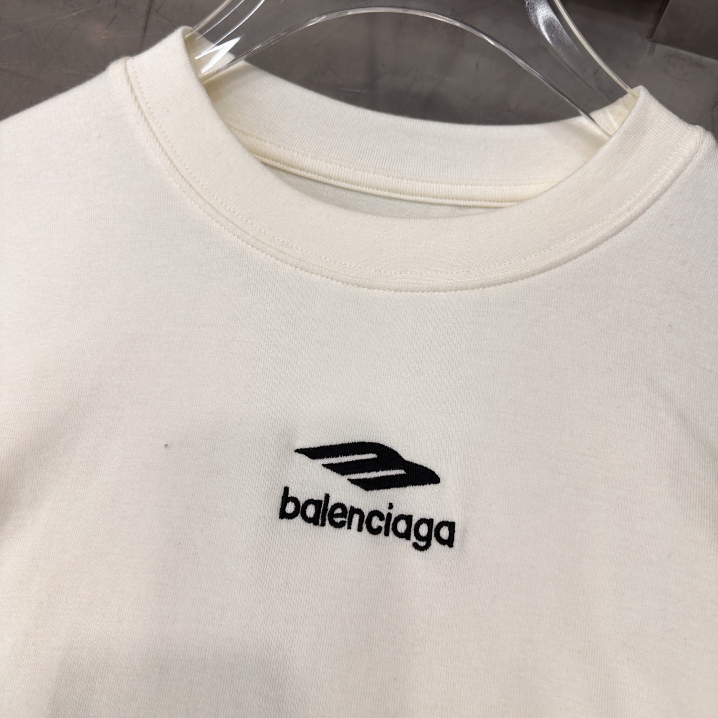 巴黎 ｜ 新款长袖打底，经典刺绣标，保暖棉面料，休闲时尚，尺码sml