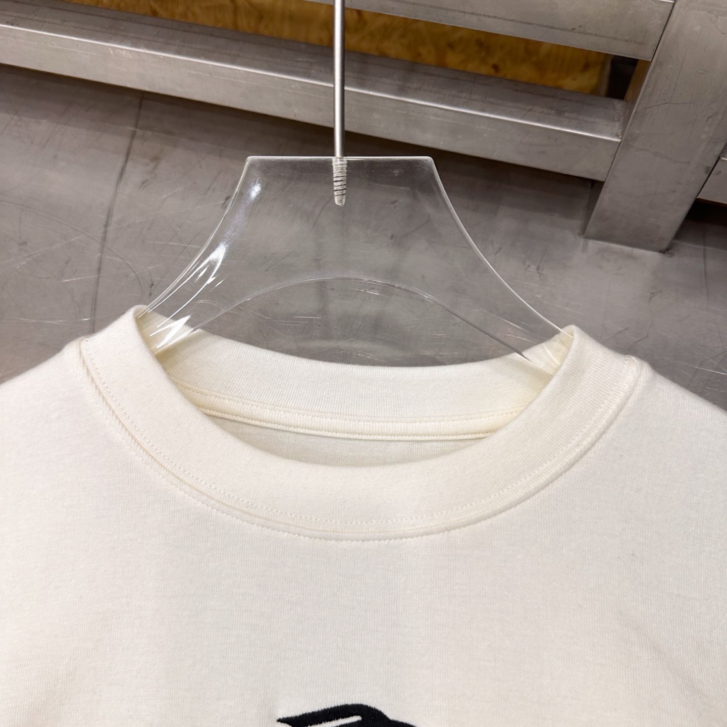 巴黎 ｜ 新款长袖打底，经典刺绣标，保暖棉面料，休闲时尚，尺码sml