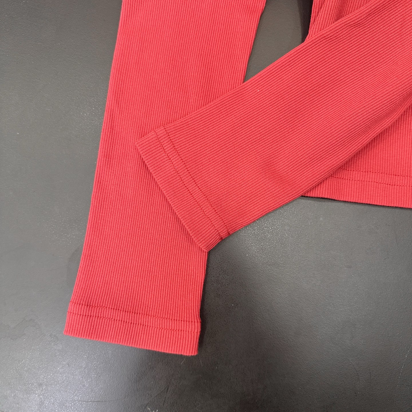 克罗心 ｜ 新款长袖打底，成衣洗水加特殊硅胶烫银印花工艺，休闲时尚，尺码sml