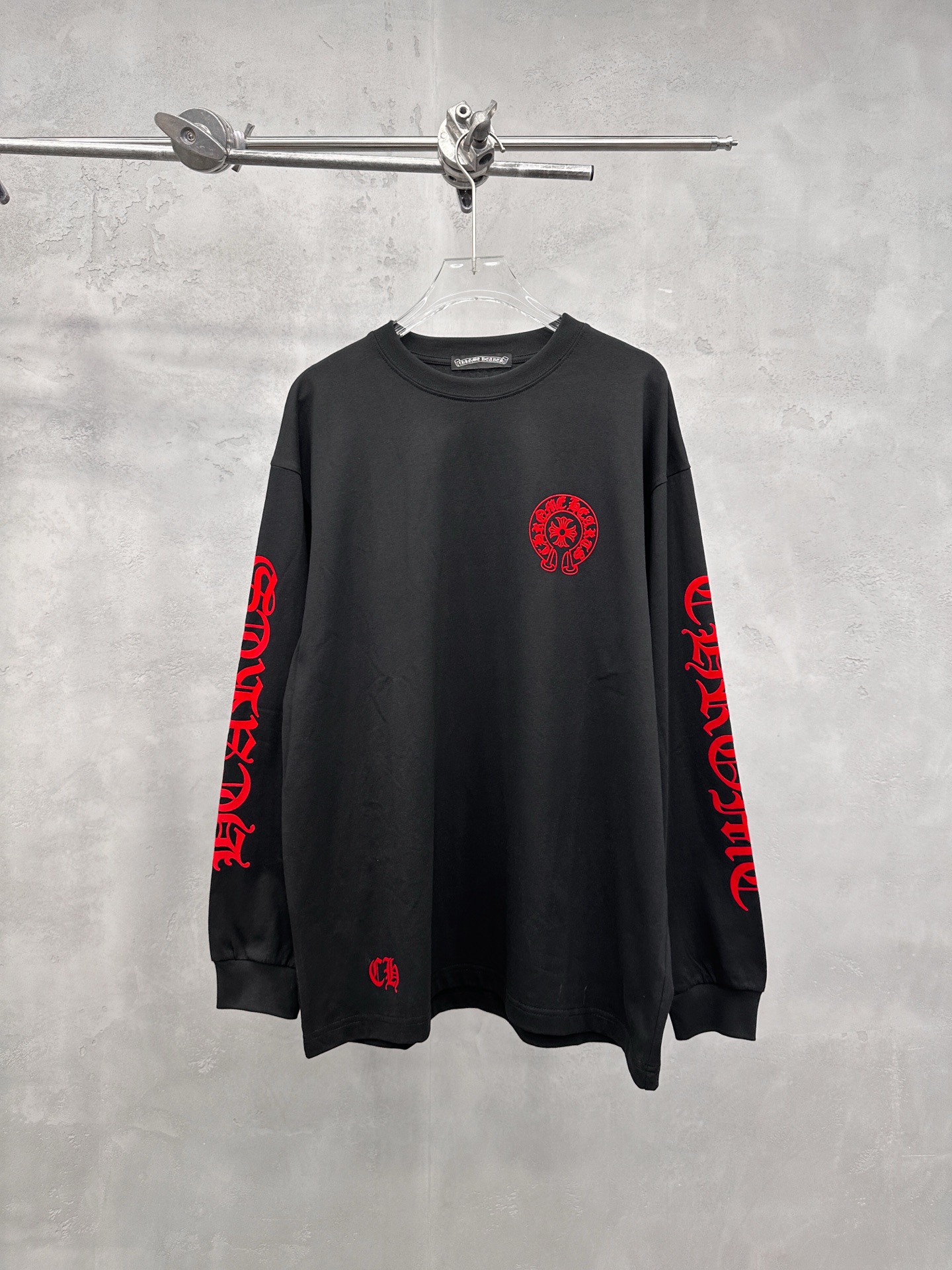 NO:637505,Chrome Hearts ｜ New long-sleeved t-shirt, ready-to-wear washed with 6 flocking printing techniques, same style for men and women, size sml, Chrome Hearts-clothing, chrome hearts, alexander wang19860909克罗心 ｜ 新款长袖t,成衣洗水加6处植绒印花工艺,男女同款,尺码sml,克罗心-服装,chrome hearts,alexander wang,Women's clothing