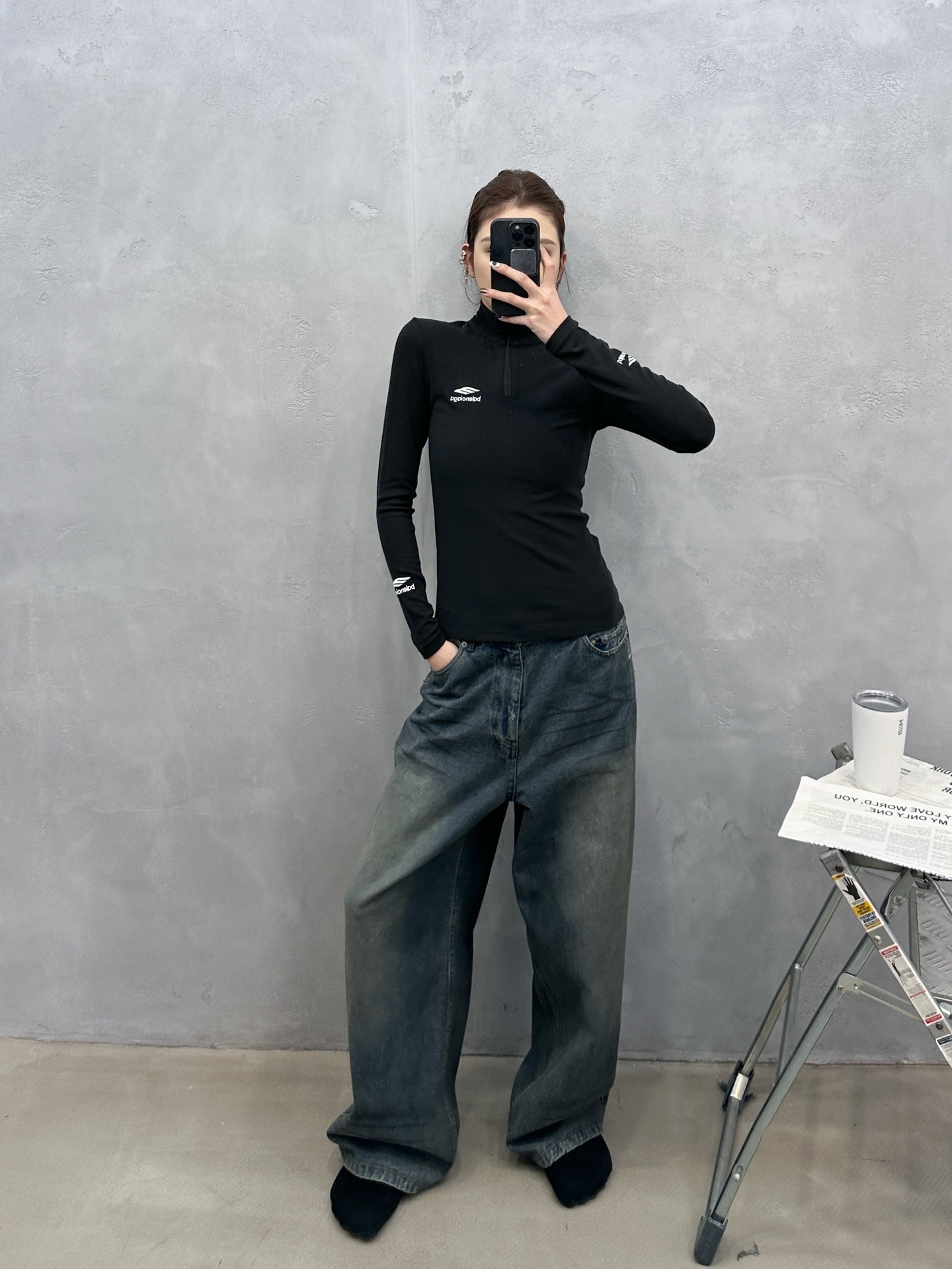 巴黎 ｜ 新款长袖打底，日本进口天丝羊毛混纺保暖面料，全身多处经典刺绣标，休闲时尚，尺码sml