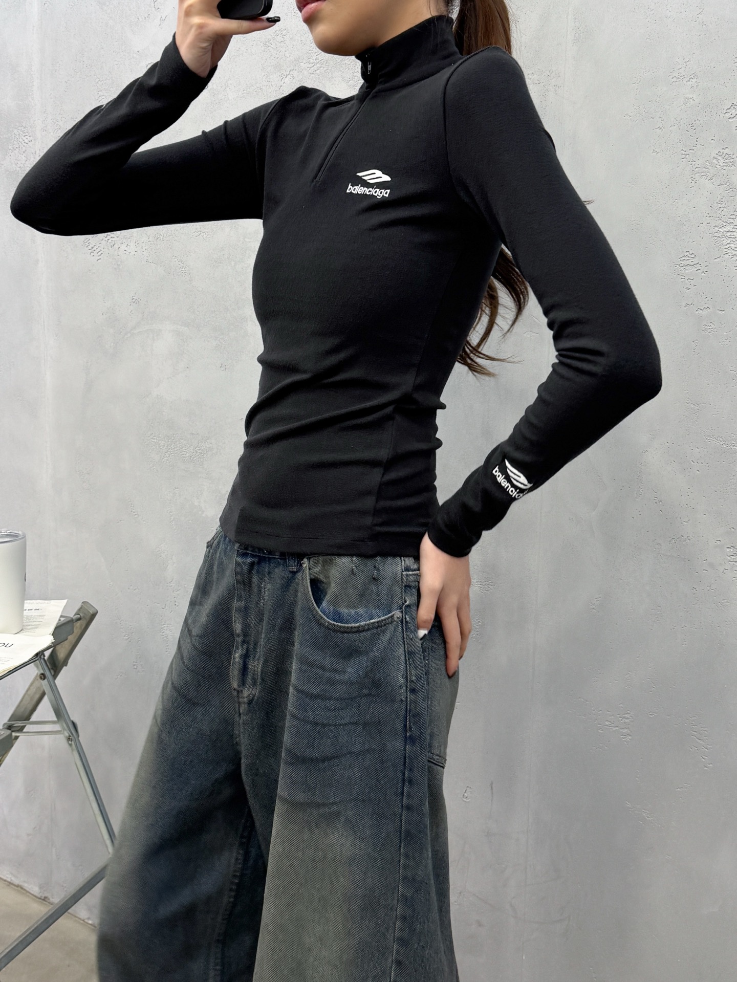 巴黎 ｜ 新款长袖打底，日本进口天丝羊毛混纺保暖面料，全身多处经典刺绣标，休闲时尚，尺码sml