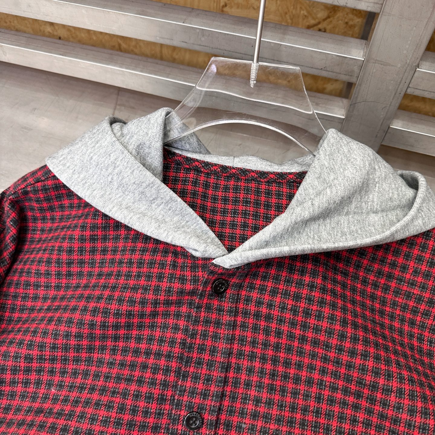 巴黎 ｜ 新款休闲卫衣开衫，成衣洗水吊磨工艺，针梭织面料拼接假两件做工，休闲时尚，男女同款，尺码sml