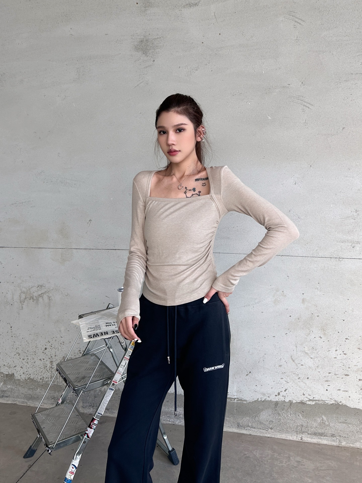 Acne ｜ 新款休闲长袖打底，日本进口天丝羊毛面料，亲肤感超强，侧缝领口特别设计款式，尺码sml