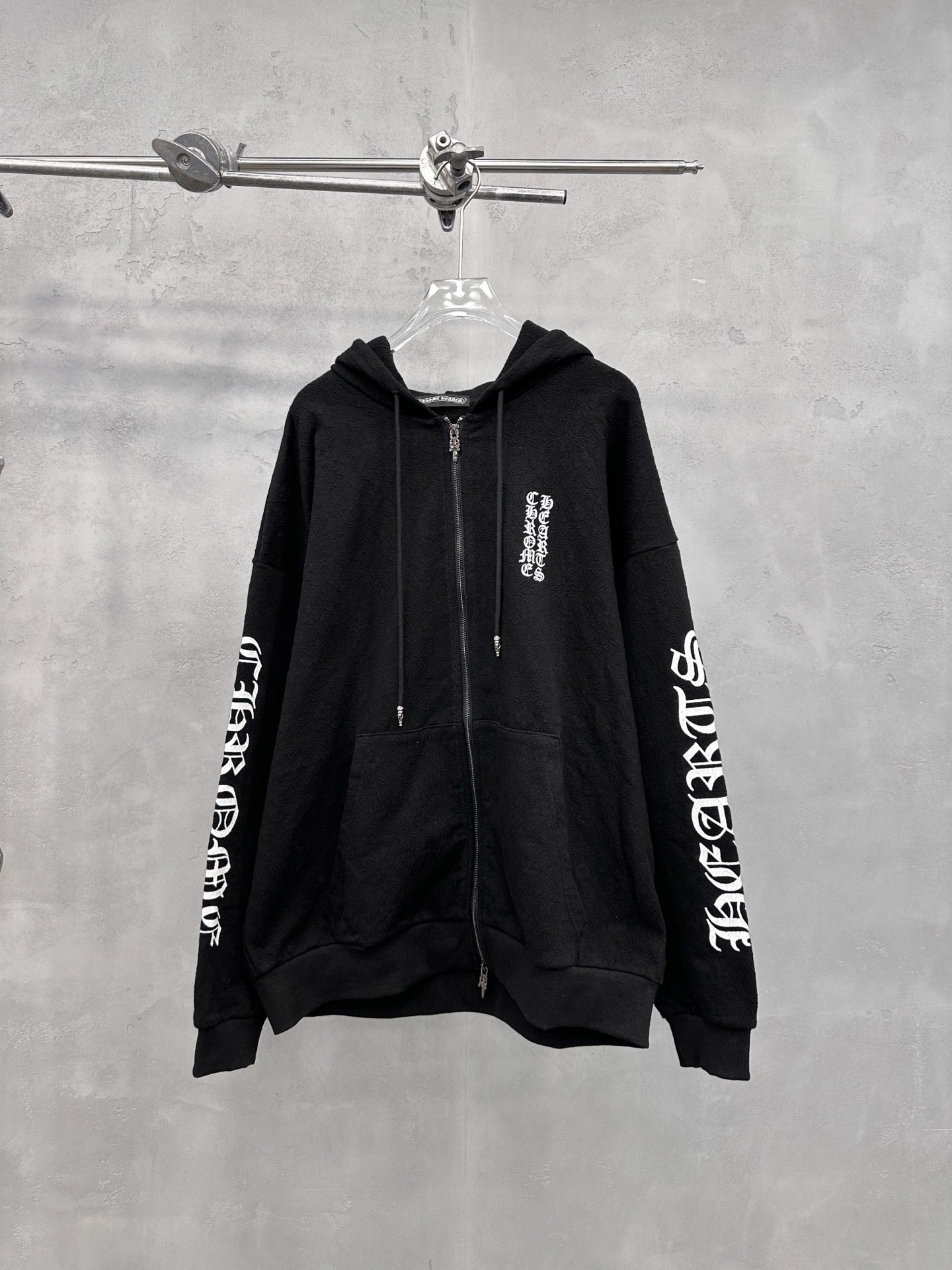 NO:637479,Chrome Hearts | New hoodie cardigan, ready-to-wear washed with 4 printing techniques, fashionable and casual, same style for men and women, size sml, Chrome Hearts-clothing, chrome hearts, hoodie, sweatshirts, alexander wang19860909克罗心 ｜ 新款卫衣开衫,成衣洗水加4处印花工艺,时尚休闲,男女同款,尺码sml,克罗心-服装,chrome hearts,hoodie,sweatshirts,alexander wang,Women's clothing