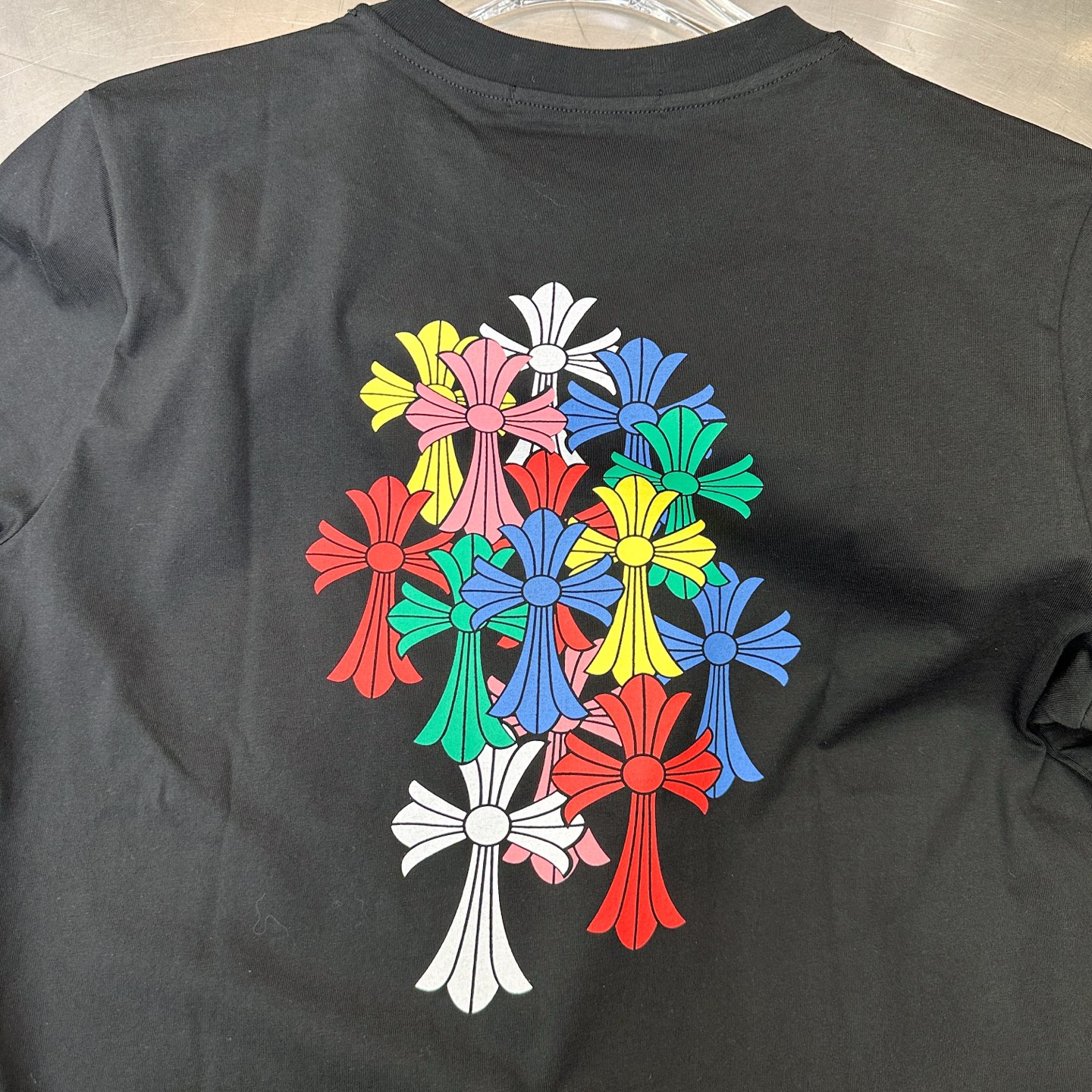 克罗心 ｜ 新款短袖t，成衣洗水加多处多色印花工艺，休闲时尚，尺码sml