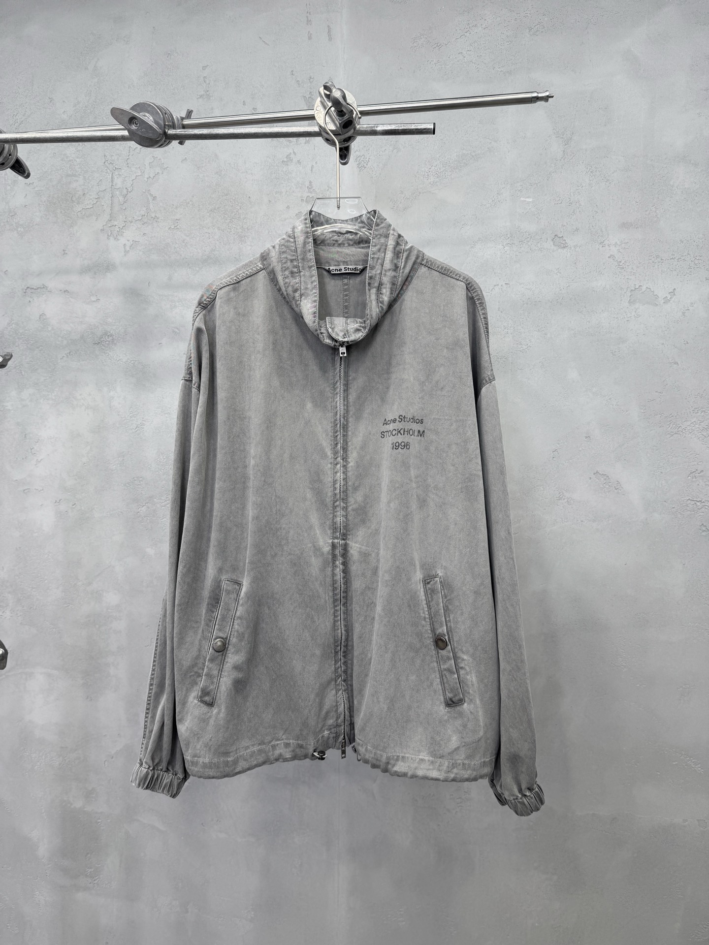 Acne ｜ 新款风衣夹克，成衣重洗水炒色工艺，经典印花标，休闲时尚，男女同款，尺码sml