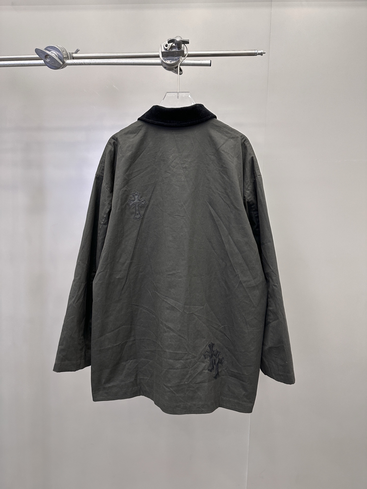 克罗心 ｜ 新款风衣外套，经典英伦风格款式，进口涂层面料，品牌专用五金，手工刺绣十字标，男女同款，尺码sml