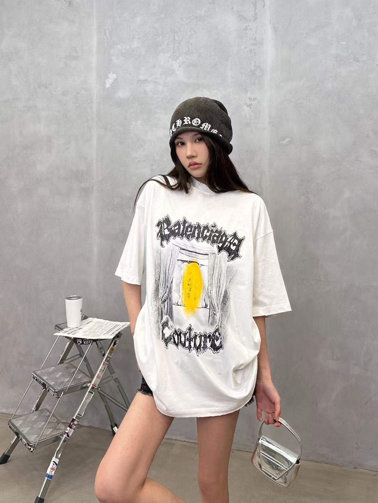 巴黎 ｜ 新款短袖t，成衣洗水吊磨加数码直喷印花工艺，男女同款，尺码sml