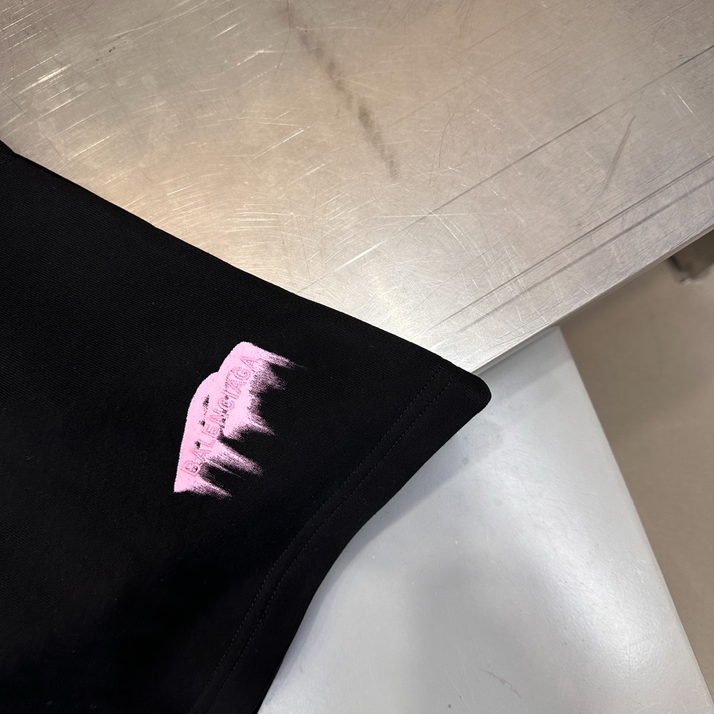 巴黎 ｜ 新款短裤，成衣洗水印花刺绣工艺，休闲时尚，尺码sml