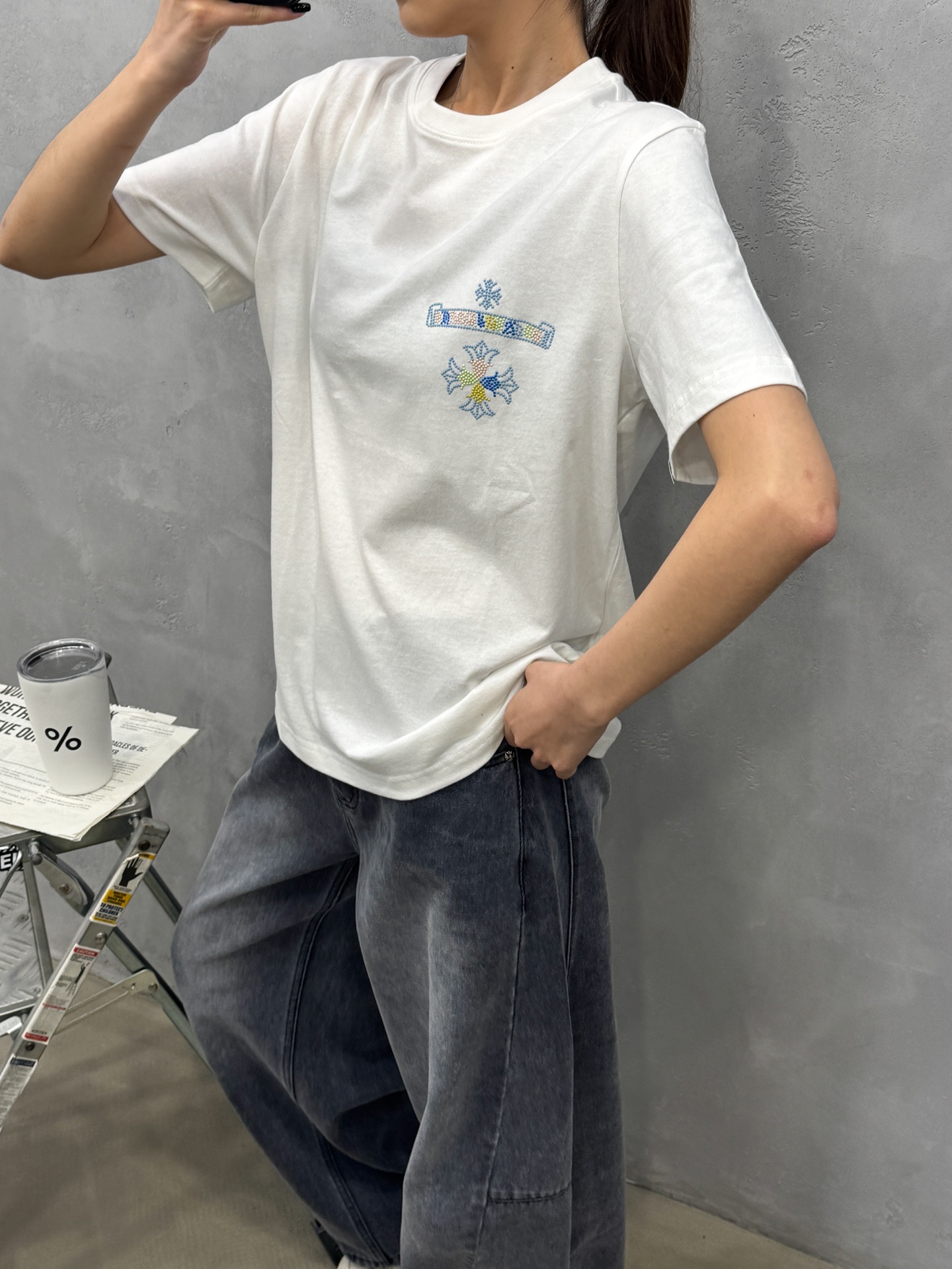 克罗心 ｜ 新款短袖t，成衣经典彩色烫钻工艺，休闲时尚，尺码sml