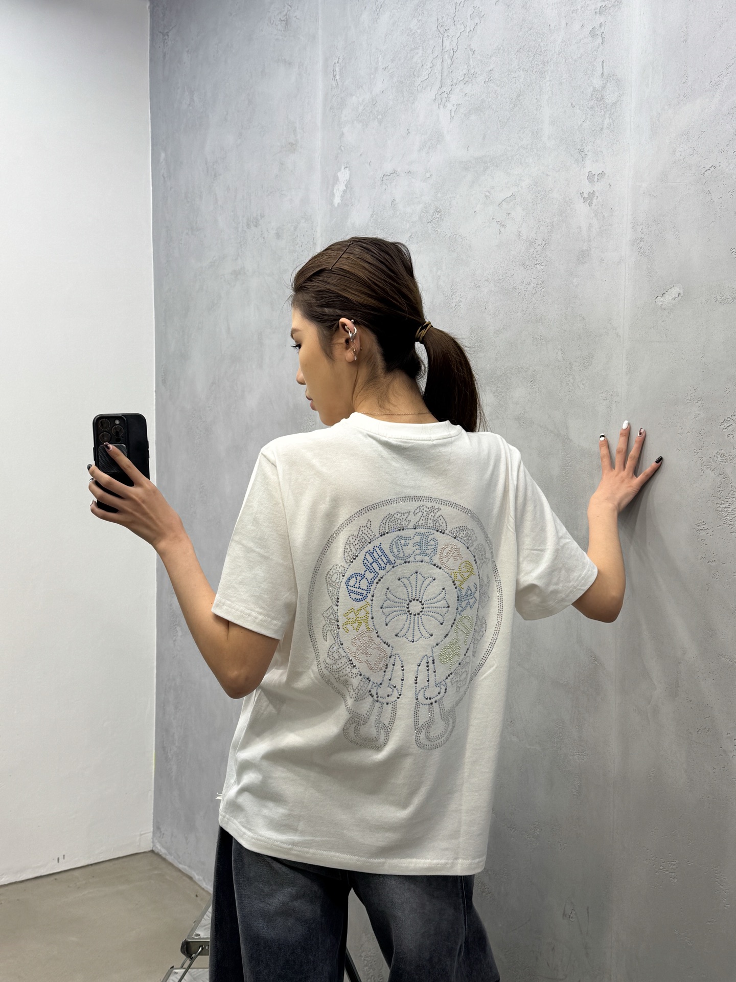 克罗心 ｜ 新款短袖t，成衣经典彩色烫钻工艺，休闲时尚，尺码sml