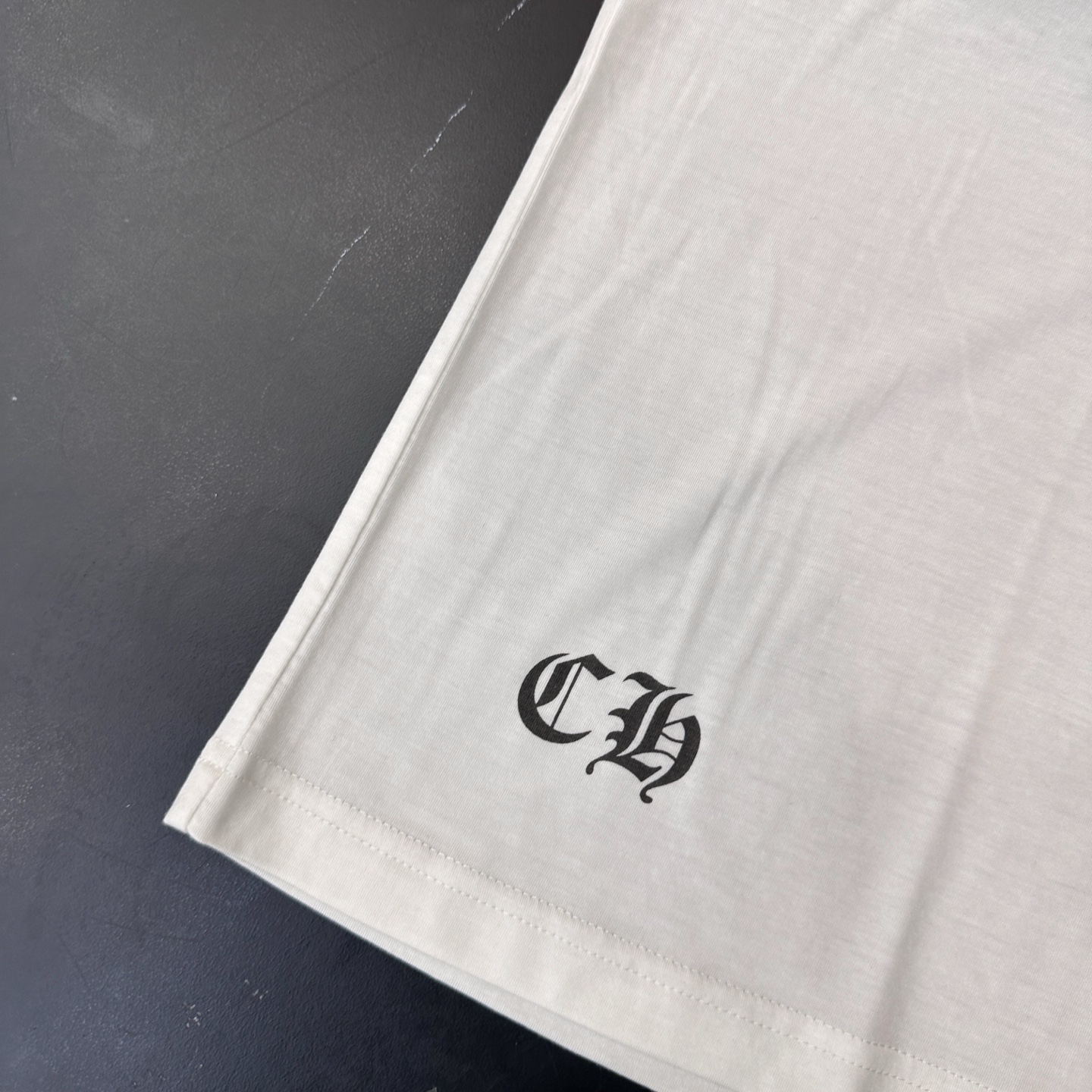 🌾克罗心 ｜ 新款短袖t，日本进口莱赛尔羊毛面料，高级时尚，全身四处印花工艺，男女同款，尺码sml