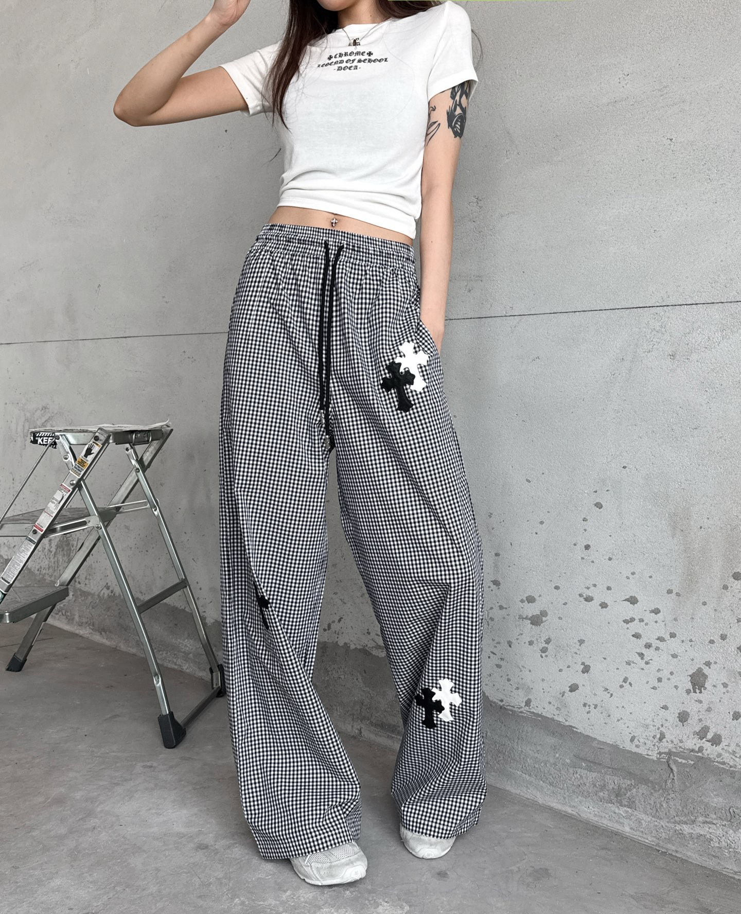 🌾克罗心 ｜ 新款休闲裤，成衣洗水固色加手工切皮刺绣十字标，色织格纹全棉面料，休闲时尚，尺码sml