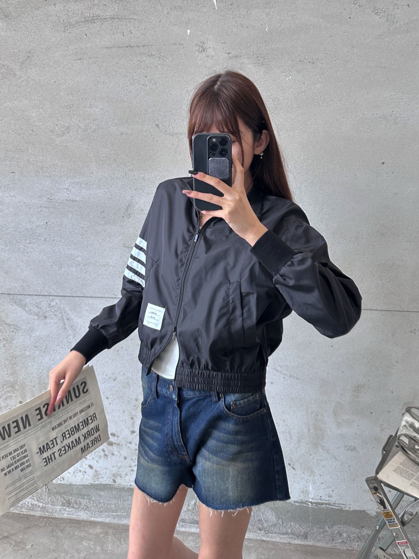 🌾TB ｜ 新款防晒夹克，品牌经典手工拼接条纹袖，防晒面料加休闲夹克款式，尺码sml