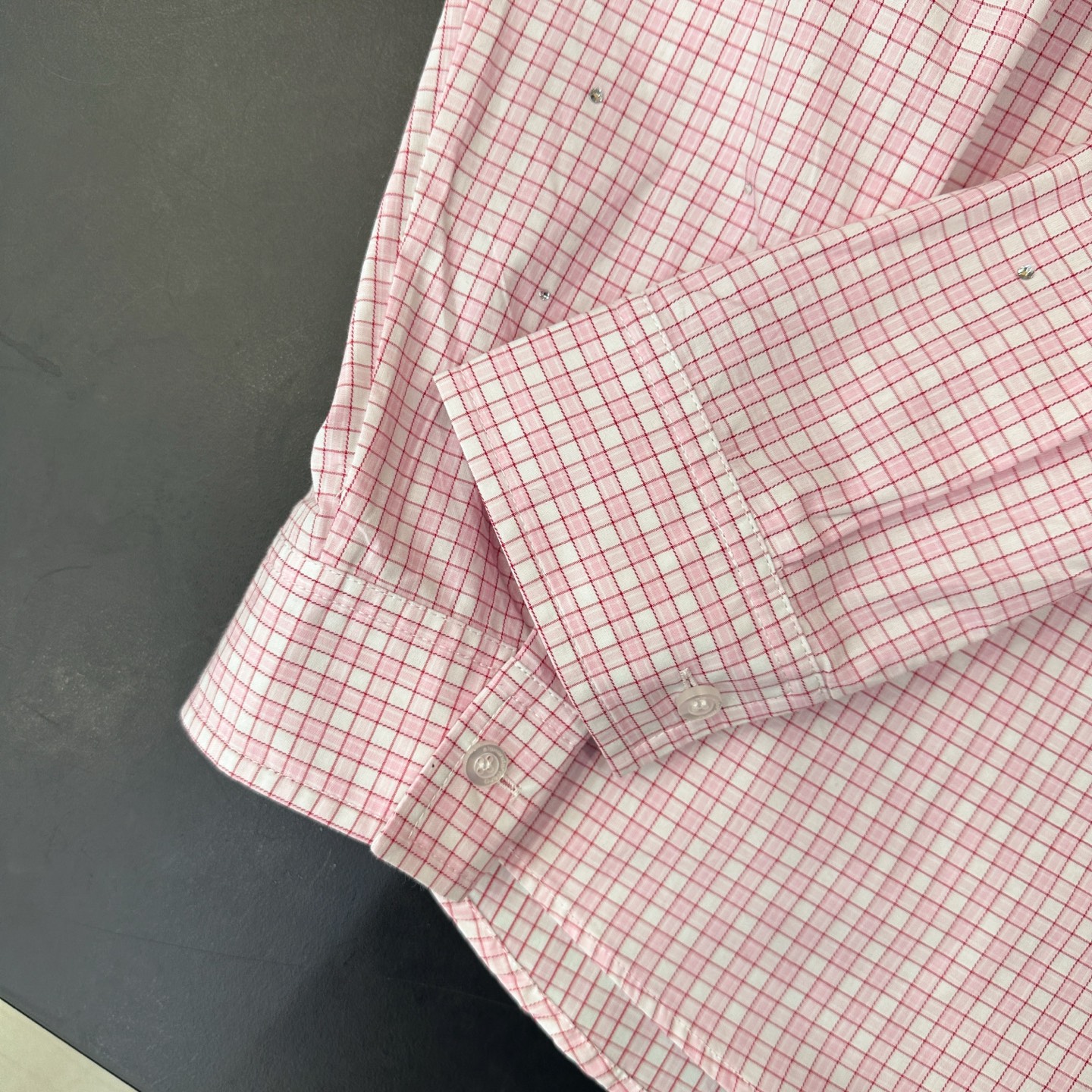 🌾Acne ｜ 新款休闲衬衣，品牌最新全棉色织格纹面料，成衣全身烫钻工艺，休闲时尚，尺码sml